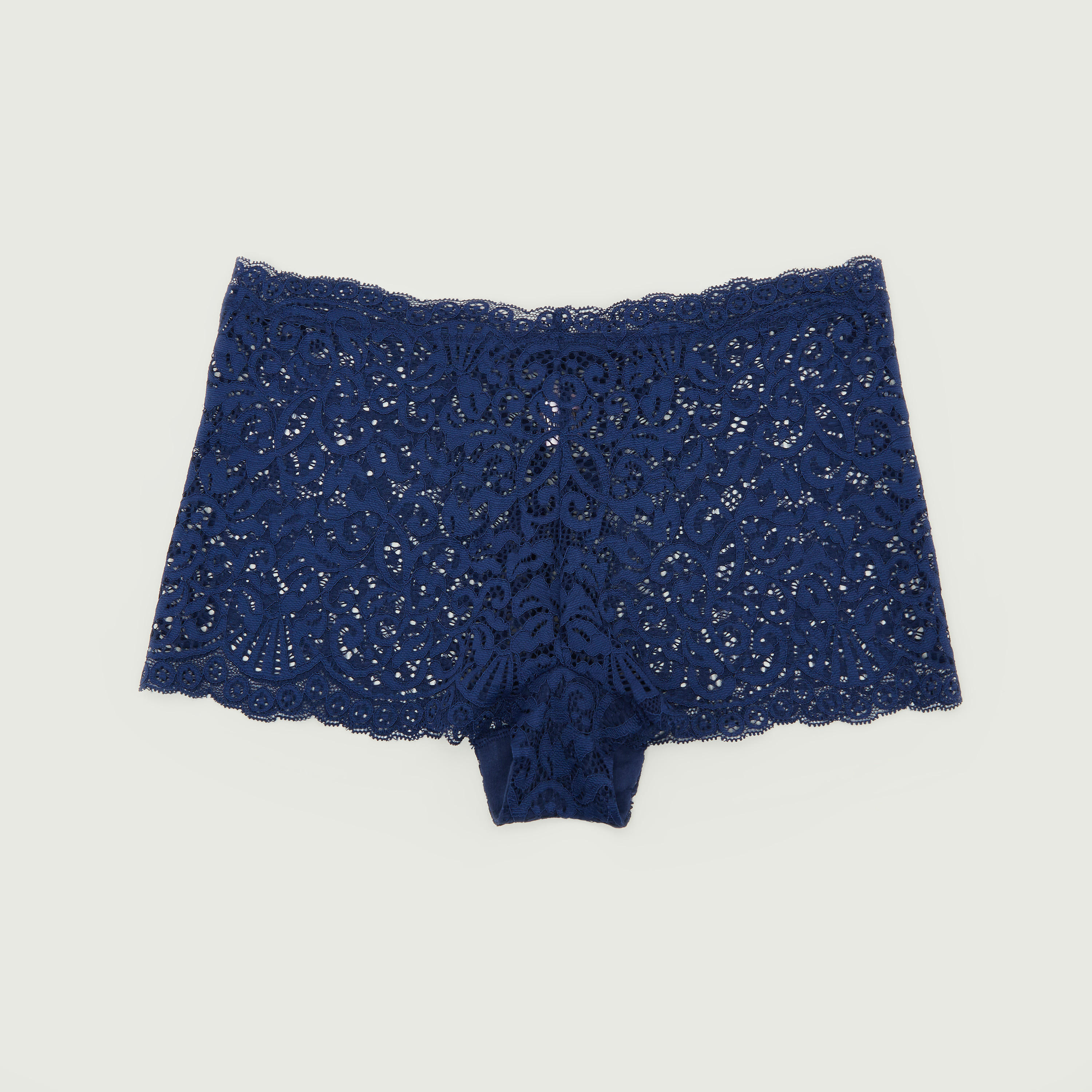 سروال بوي شورت بتفاصيل دانتيل - طقم من 5 قطع-women-clothing-lingerie-panties-image-3
