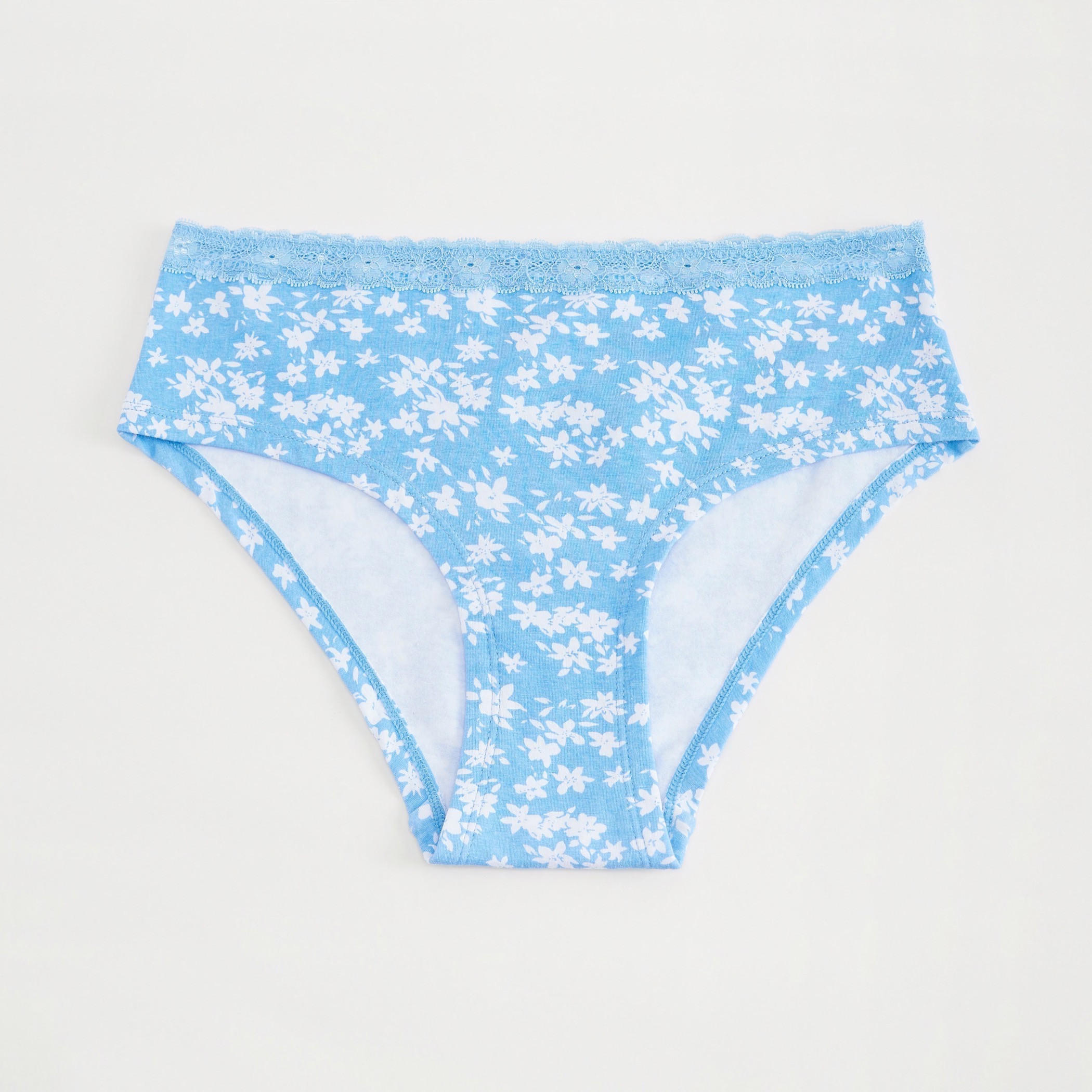 سروال داخلي بطبعات أزهار وتفاصيل دانتيل-women-clothing-lingerie-panties-image-1