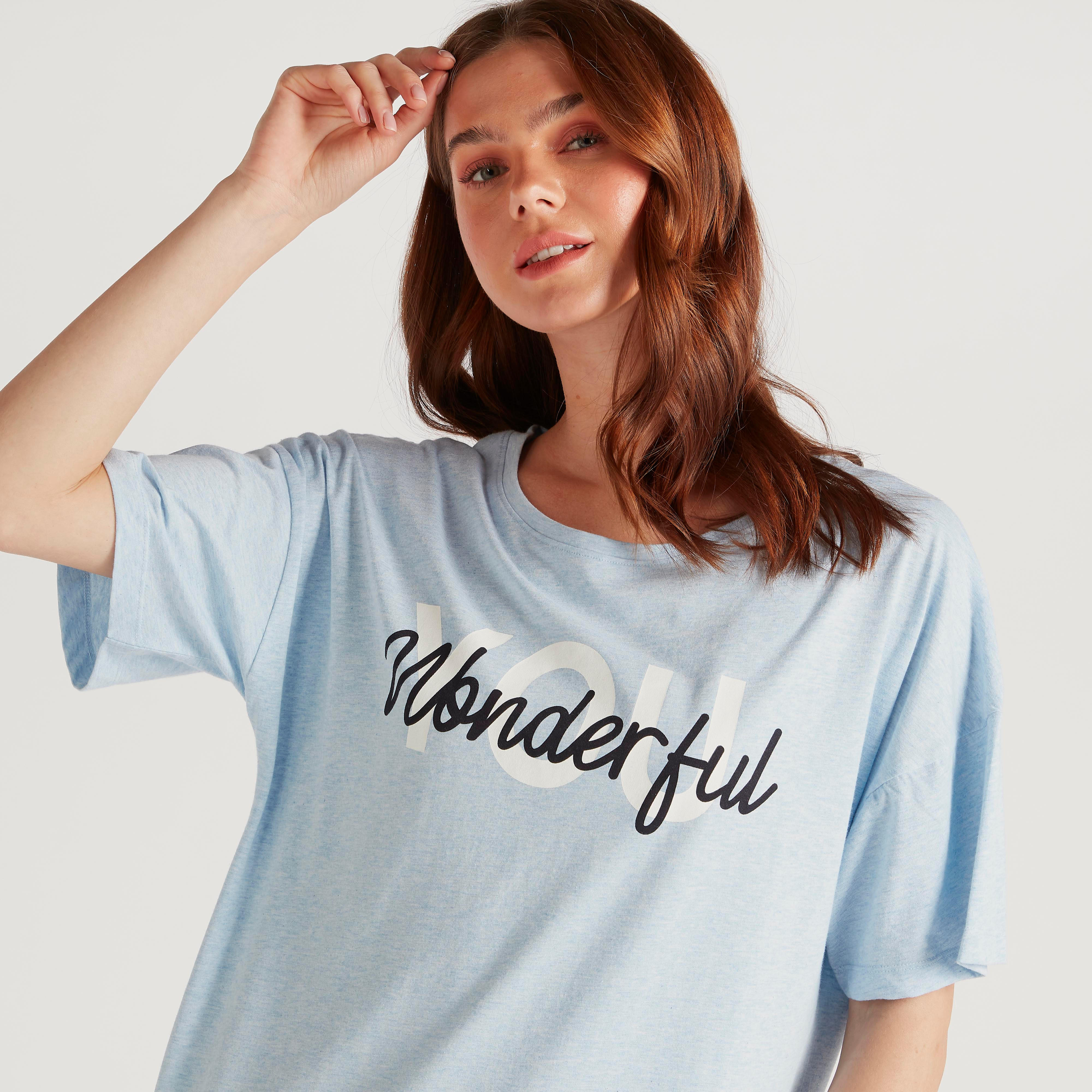 قميص نوم بياقة مستديرة وأكمام قصيرة وطبعات-women-clothing-nightwear-nighties-image-3