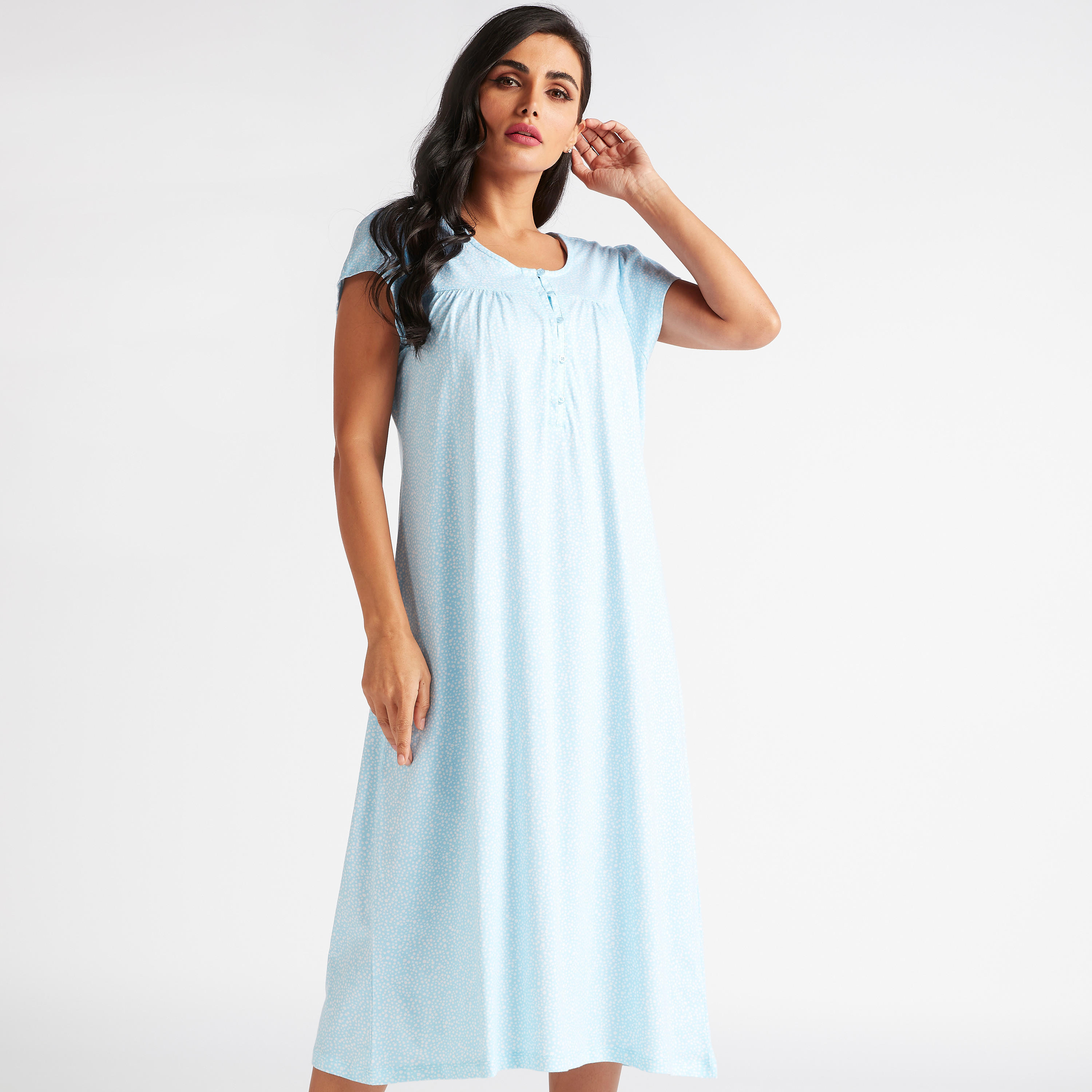 ثوب نوم بطبعات وياقة مستديرة وأكمام كاب-women-clothing-nightwear-nighties-image-1