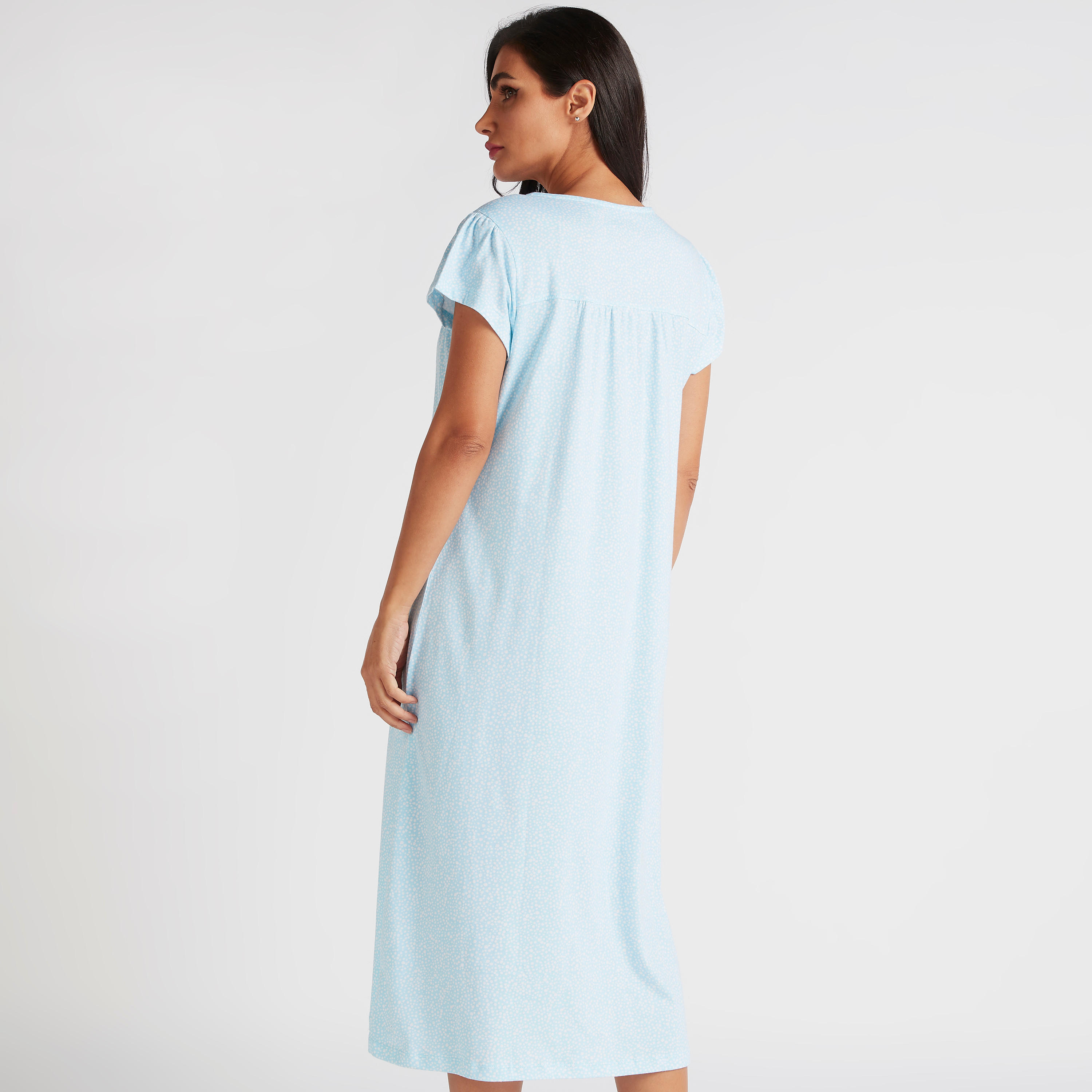 ثوب نوم بطبعات وياقة مستديرة وأكمام كاب-women-clothing-nightwear-nighties-image-4