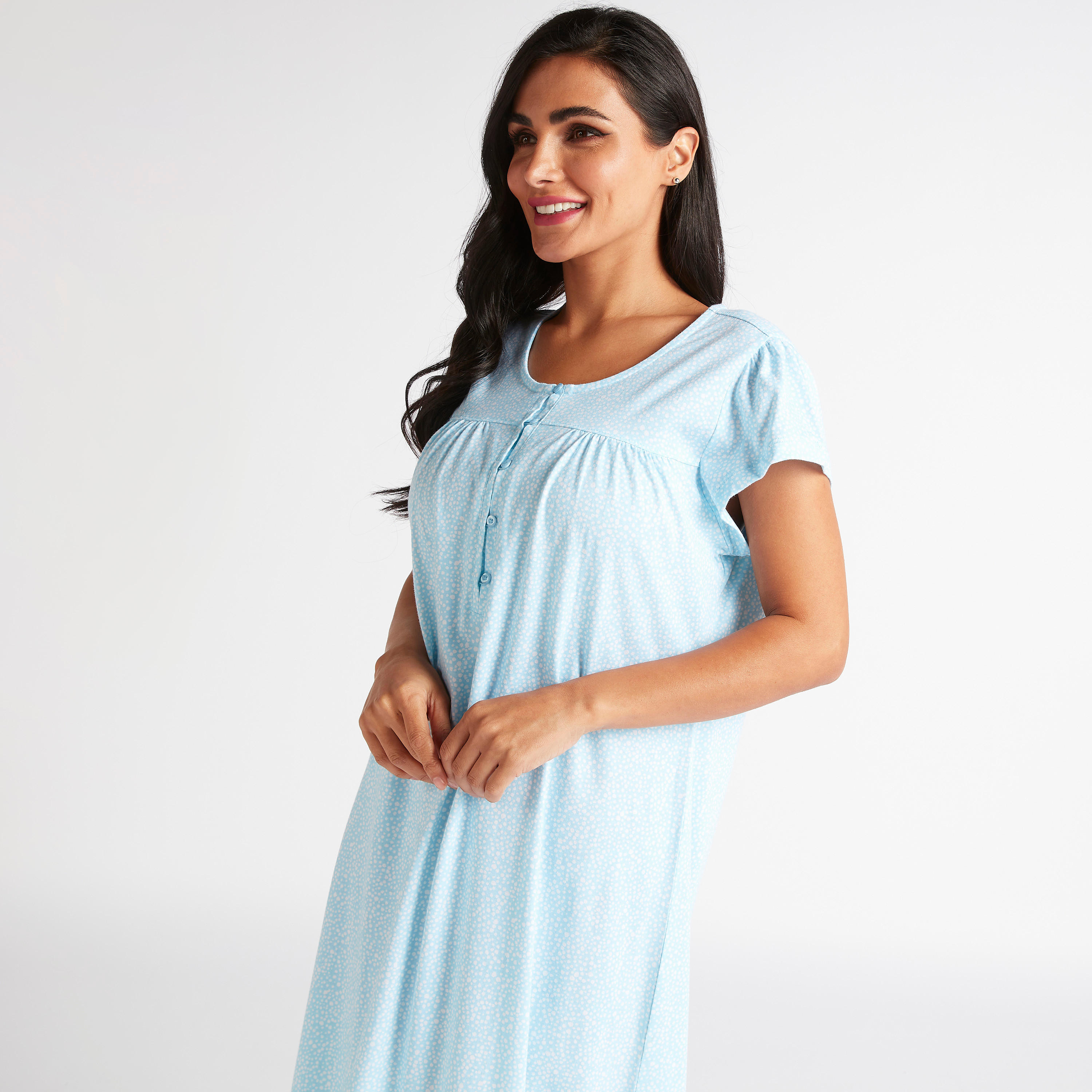 ثوب نوم بطبعات وياقة مستديرة وأكمام كاب-women-clothing-nightwear-nighties-image-5