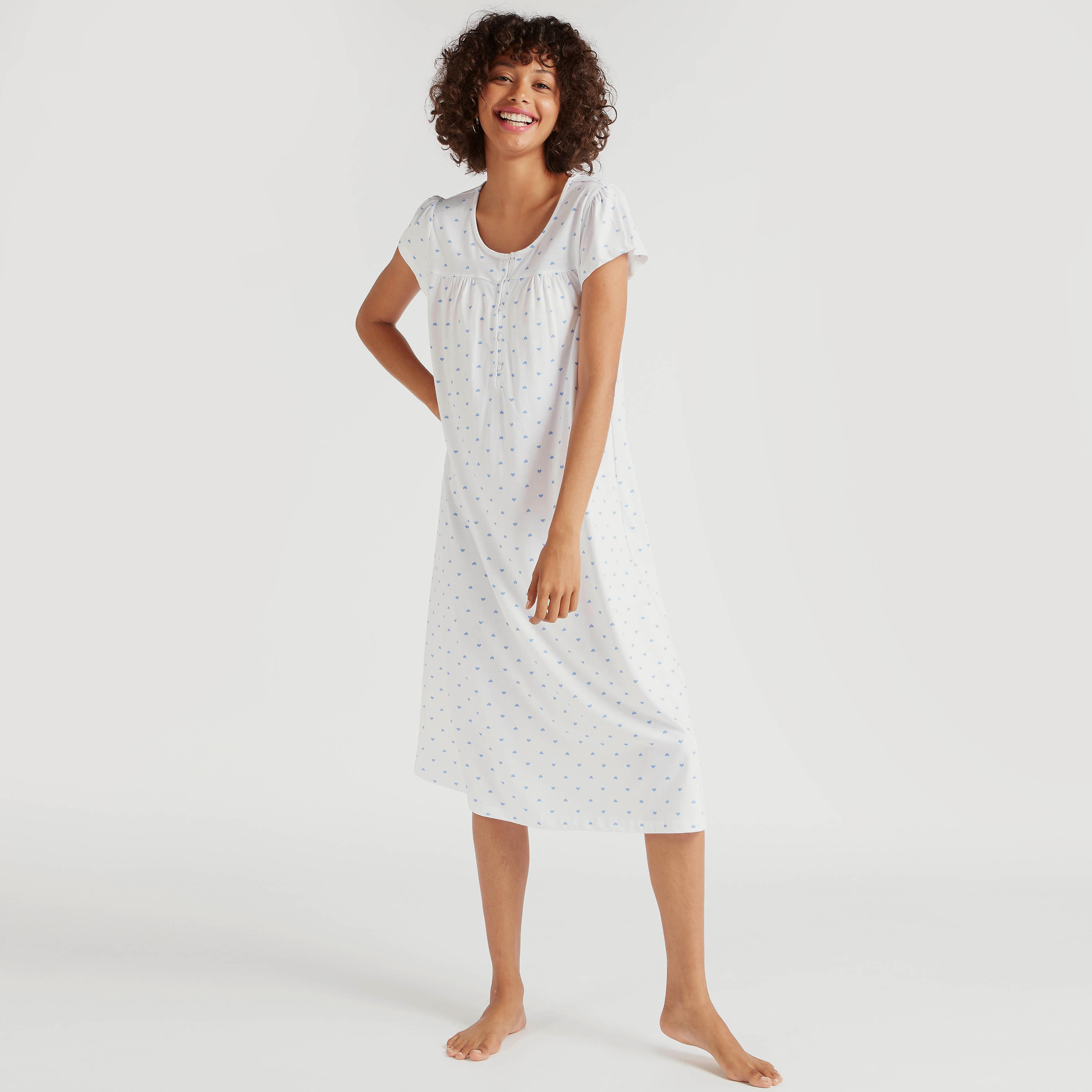 فستان نوم بياقة مستديرة وطبعات وأكمام قصيرة-women-clothing-nightwear-nighties-image-1