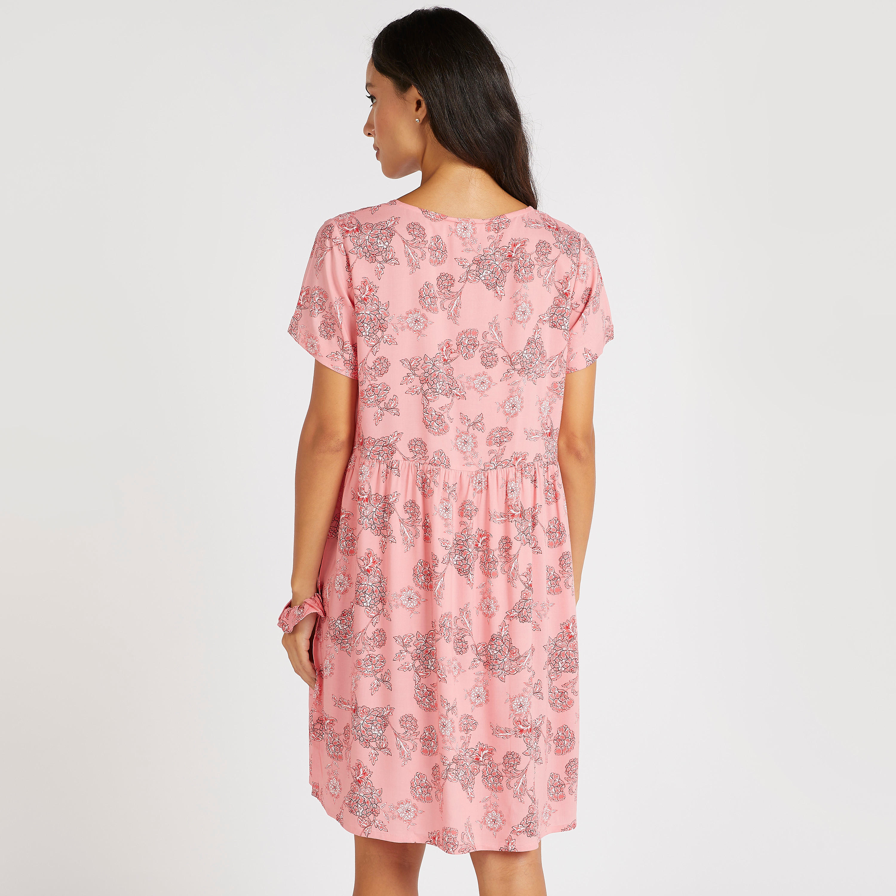 قميص نوم بطبعات حيوانات وأكمام قصيرة-women-clothing-nightwear-nighties-image-4