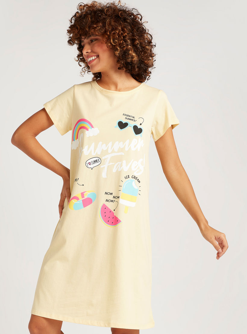 قميص بأكمام قصيرة وطبعات - طقم من قطعتين-women-clothing-nightwear-nighties-image-5