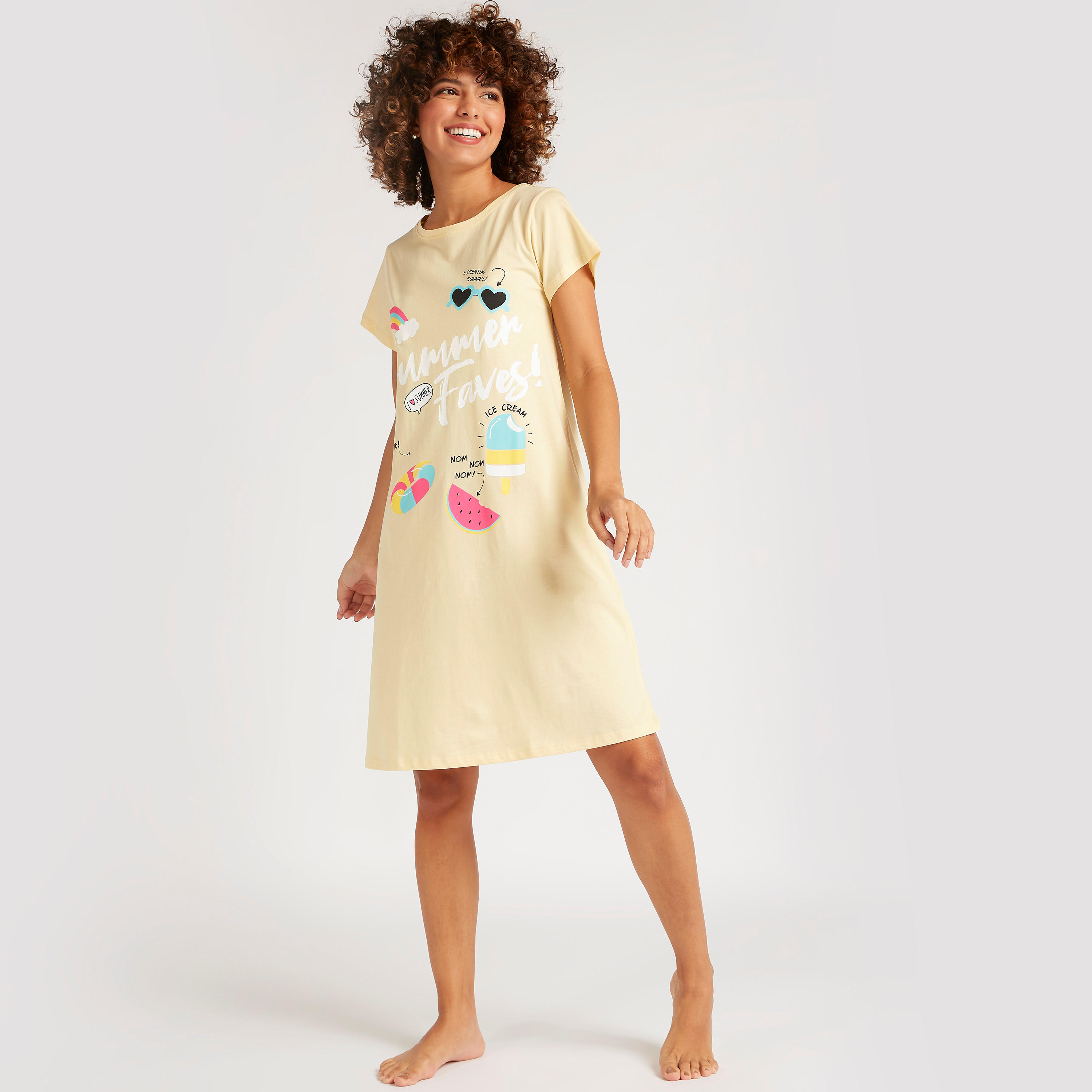 قميص بأكمام قصيرة وطبعات - طقم من قطعتين-women-clothing-nightwear-nighties-image-1