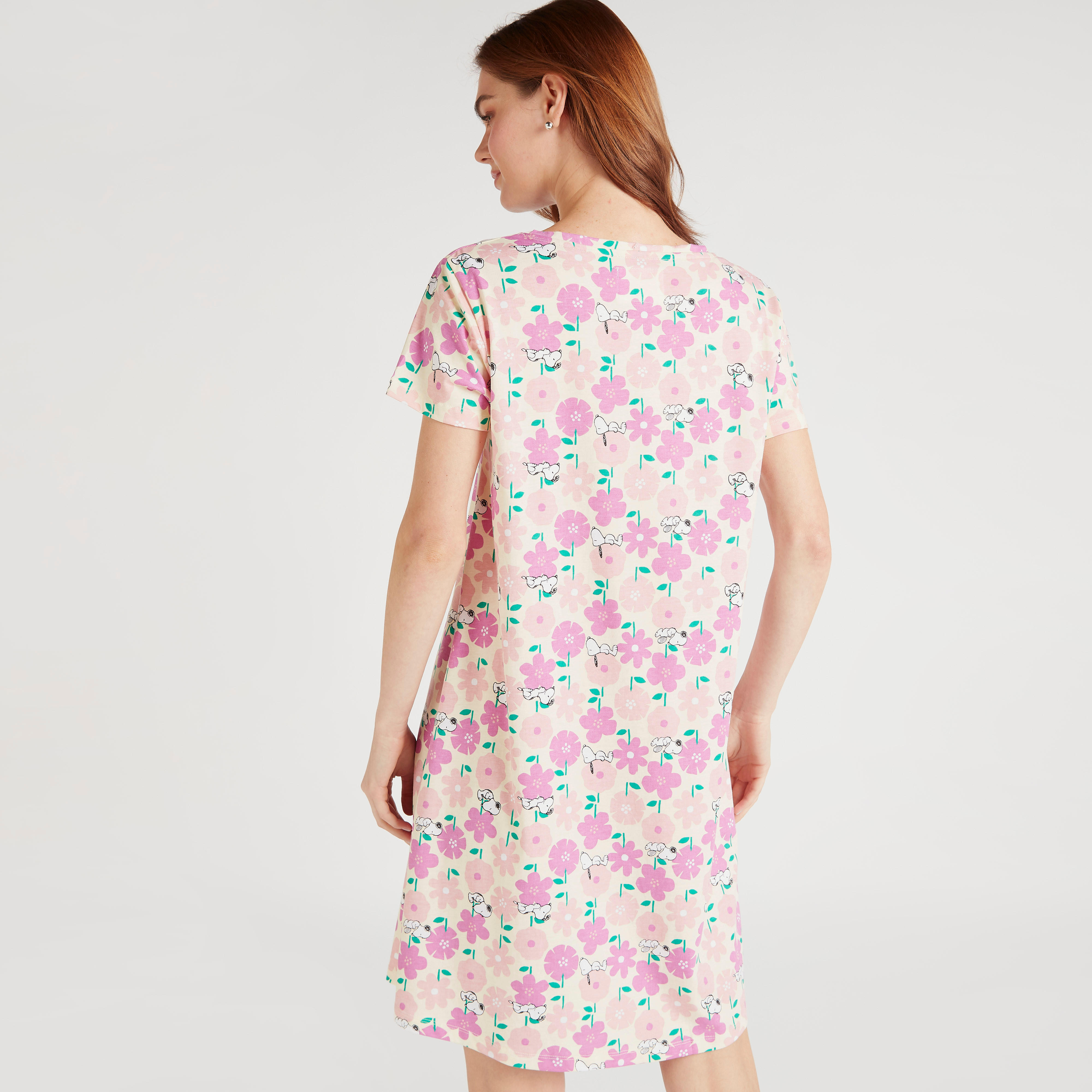 قميص بأكمام قصيرة وطبعات - طقم من قطعتين-women-clothing-nightwear-nighties-image-6