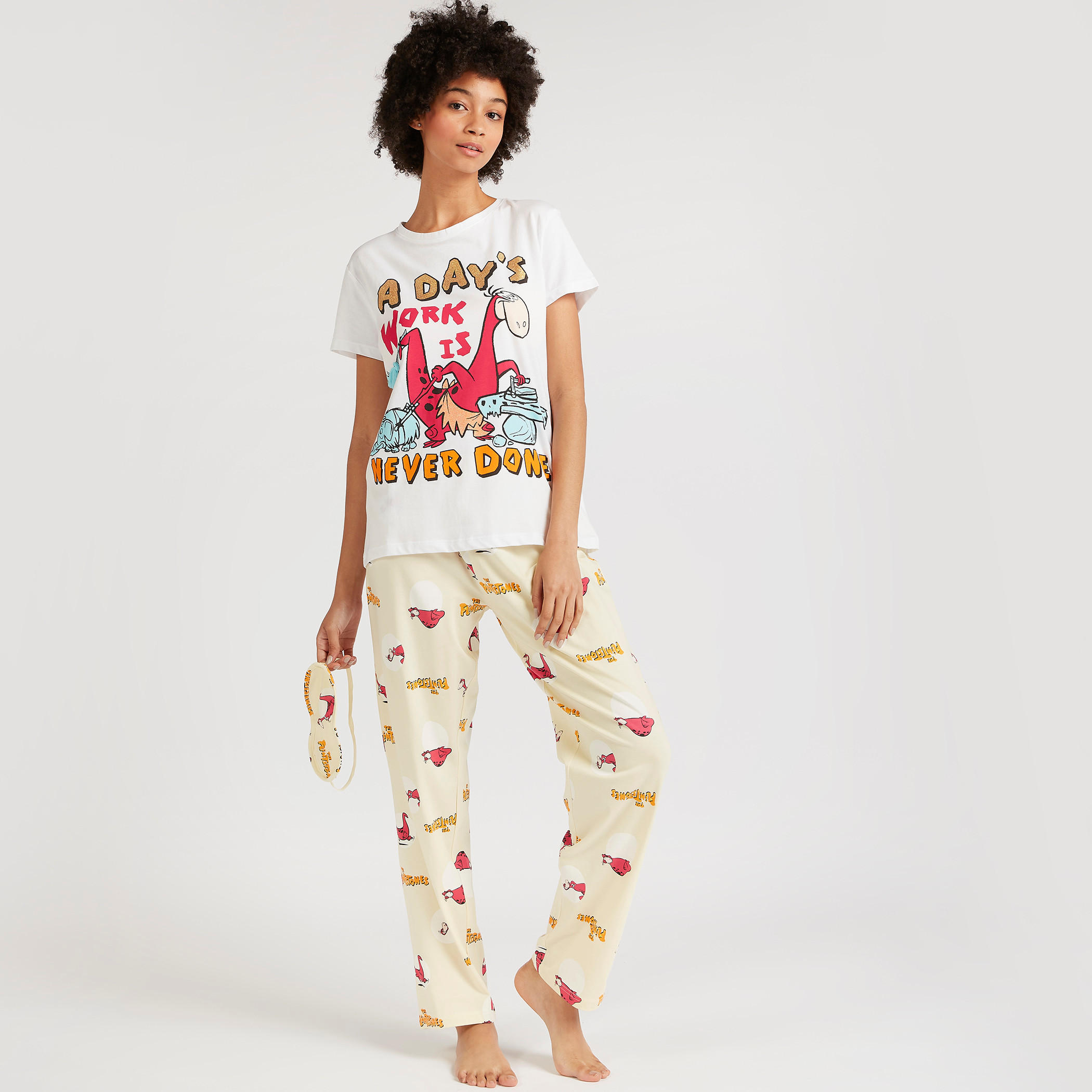 طقم بنطلون بيجاما كامل وتيشيرت بطبعات ذي فلينستون-women-clothing-nightwear-pyjamas-longsets-image-2