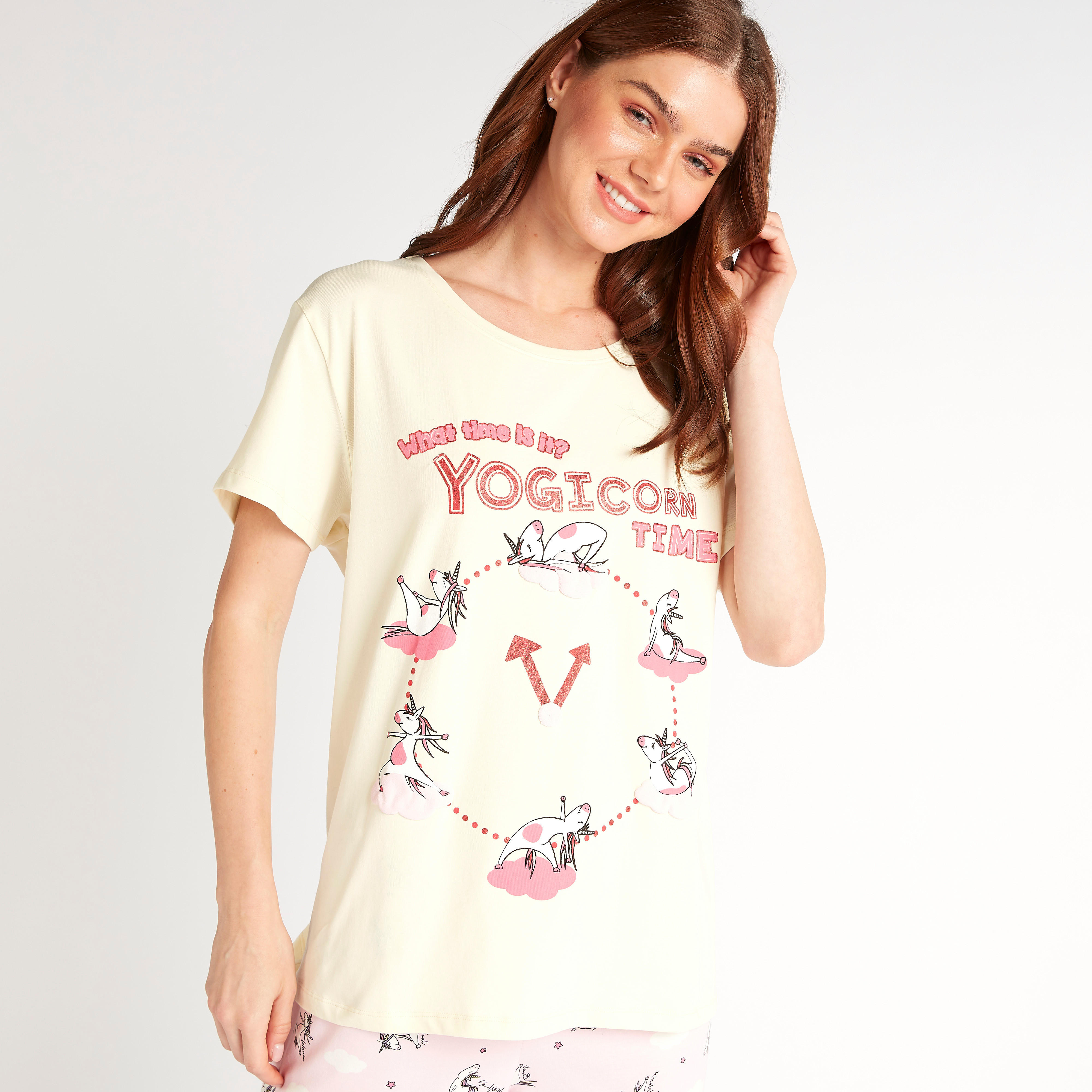 طقم بنطلون بيجاما طويل وتيشيرت بياقة مستديرة وطبعات-women-clothing-nightwear-pyjamas-longsets-image-3