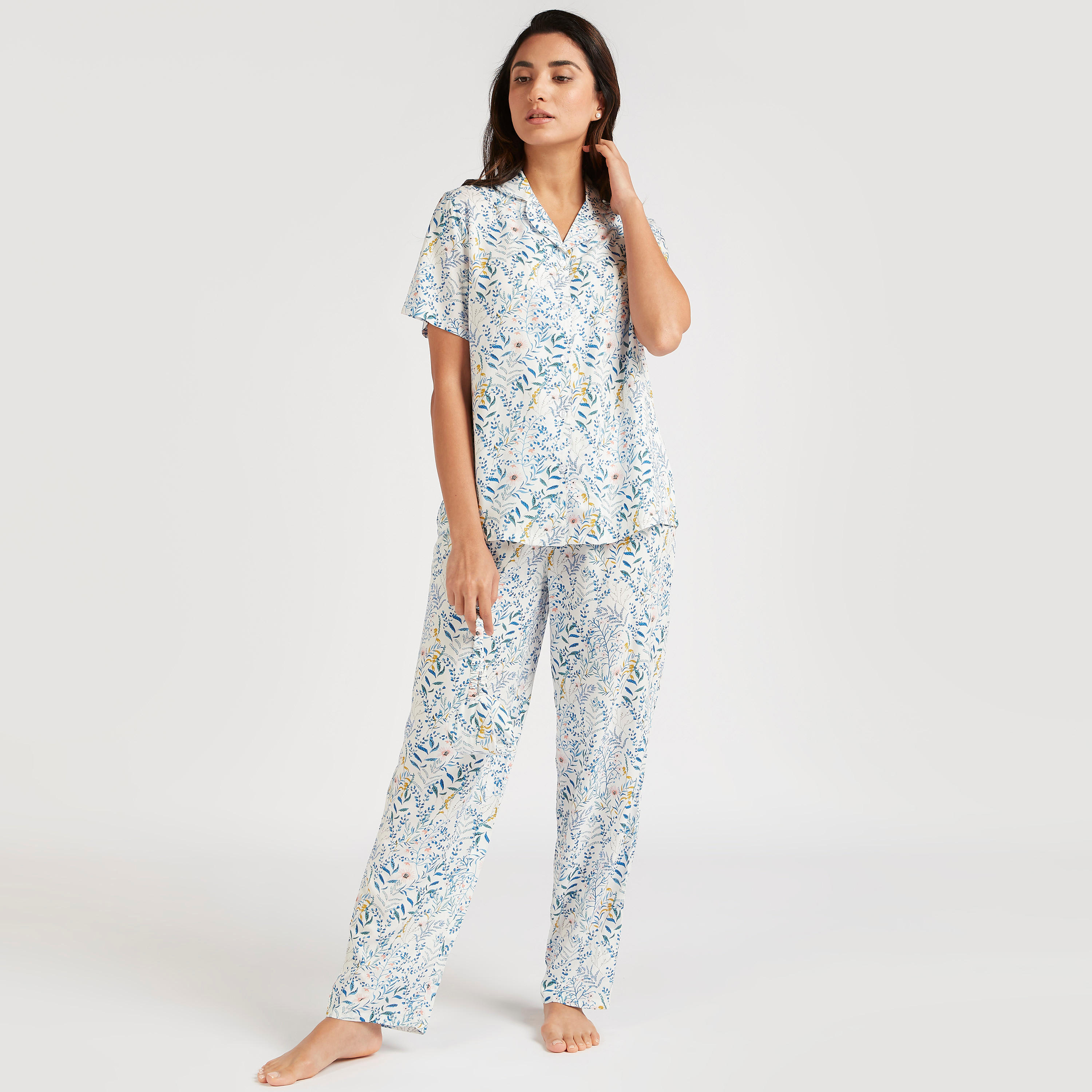 طقم بنطلون بيجاما طويل وقميص بطبعات وقناع عيون-women-clothing-nightwear-pyjamas-longsets-image-1