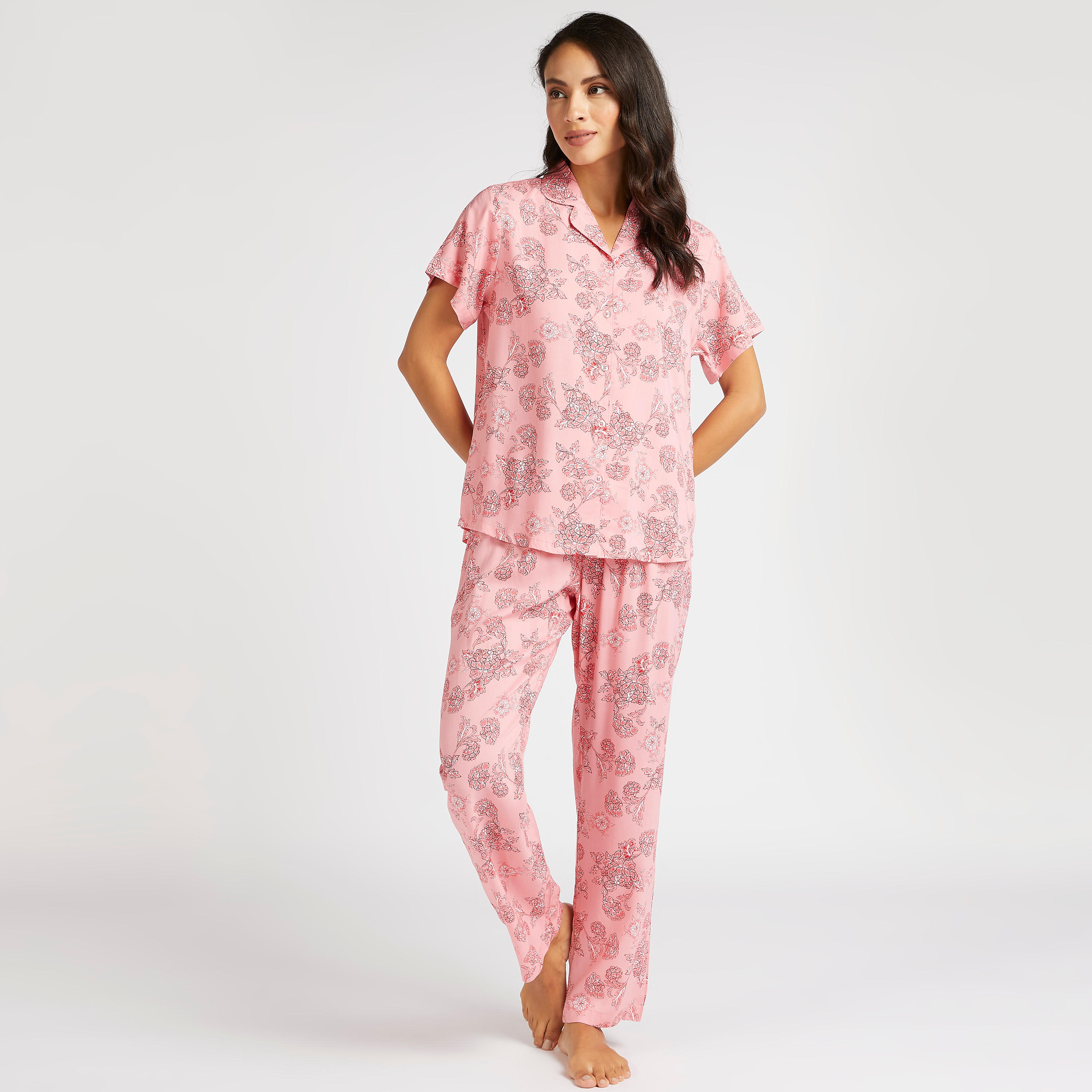 طقم من بنطلون بيجاما وقميص بطبعات أزهار وقناع عيون-women-clothing-nightwear-pyjamas-longsets-image-2