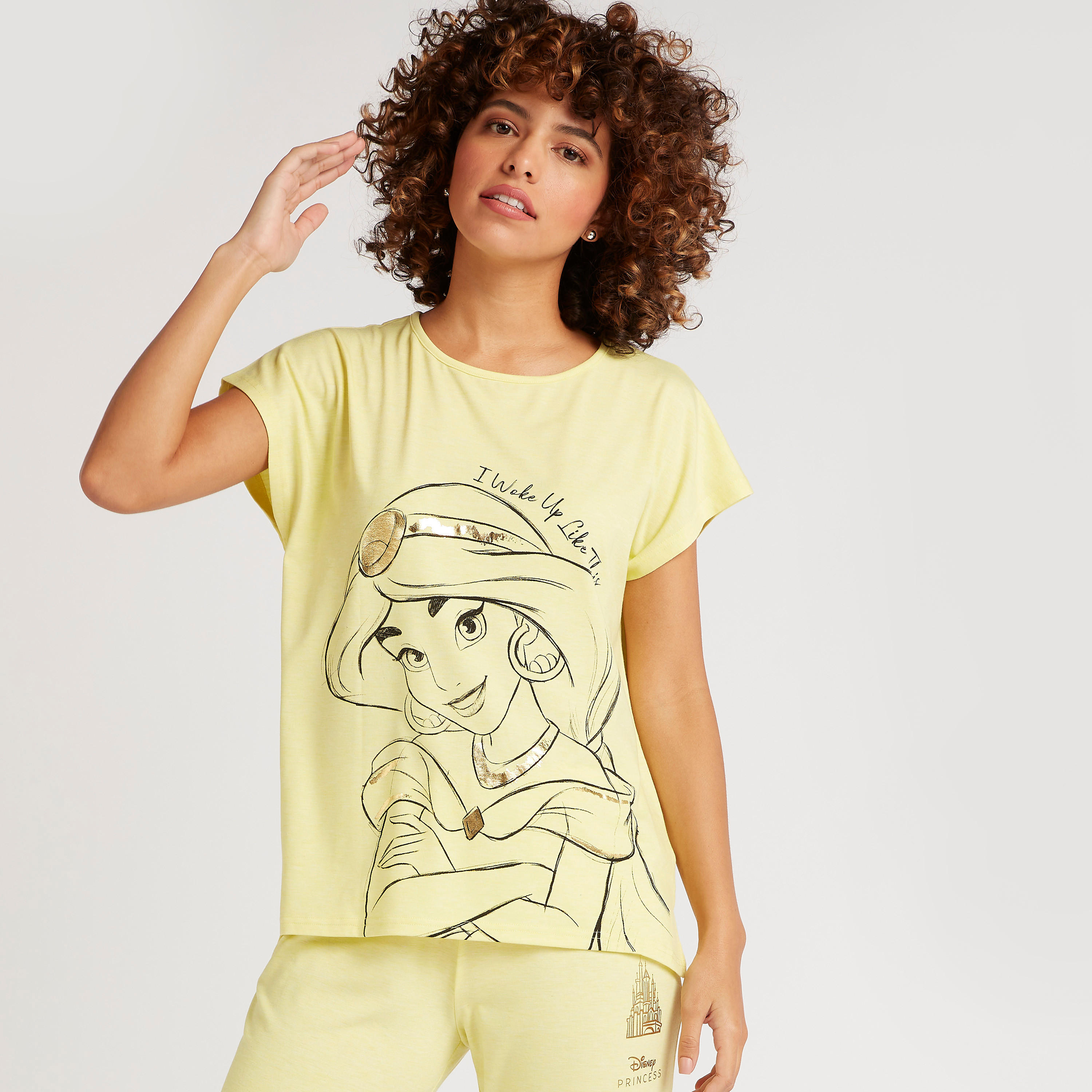 طقم بنطلون بيجاما وتيشيرت بأكمام كاب وطبعات جاسمين-women-clothing-nightwear-pyjamas-longsets-image-3
