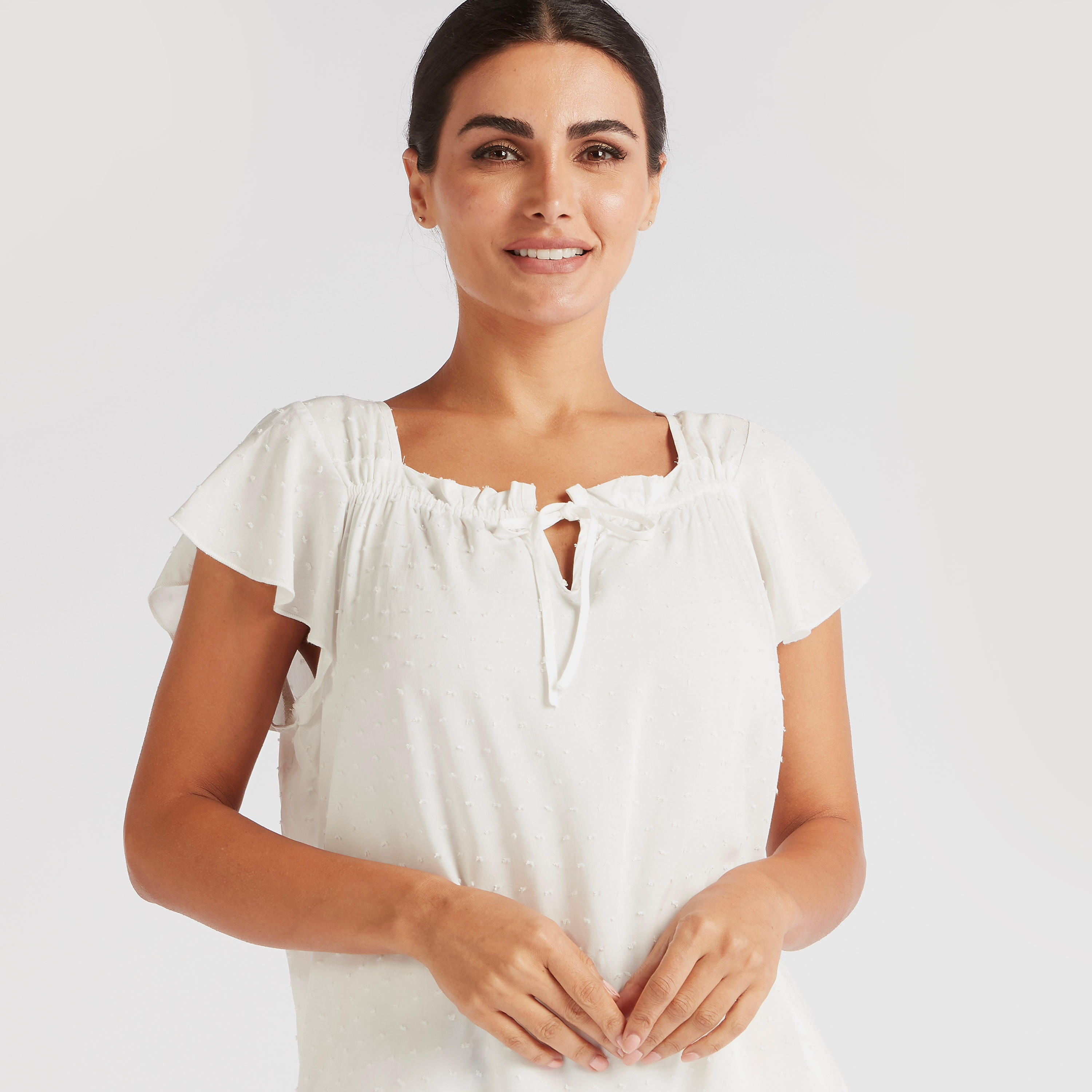 طقم من بنطلون بيجاما بطبعات أزهار وبلوزة مطرزة-women-clothing-nightwear-pyjamas-longsets-image-3
