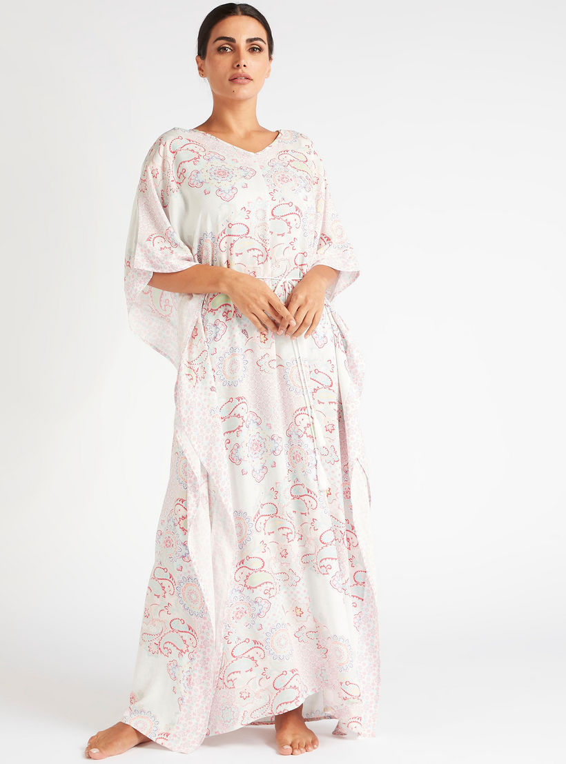 قميص نوم بياقة على شكل V بطبعات بيزلي وأكمام 3/4-women-clothing-nightwear-nighties-image-2