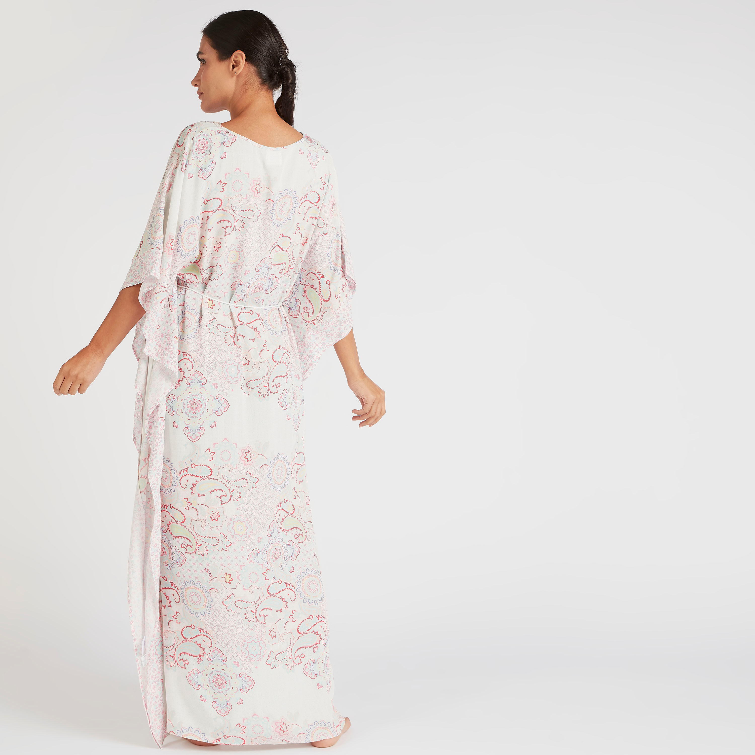 قميص نوم بياقة على شكل V بطبعات بيزلي وأكمام 3/4-women-clothing-nightwear-nighties-image-4