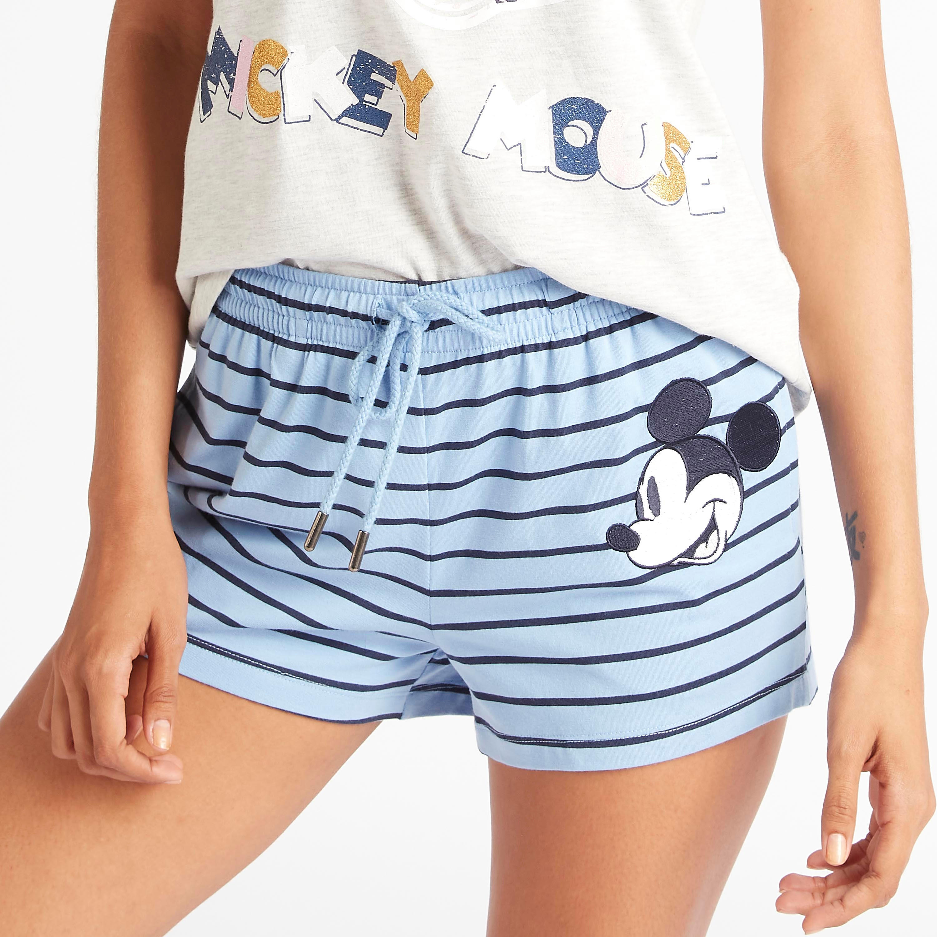 طقم من شورت مخطّط وتيشيرت بطبعات ميكي ماوس-women-clothing-nightwear-pyjamas-longsets-image-3