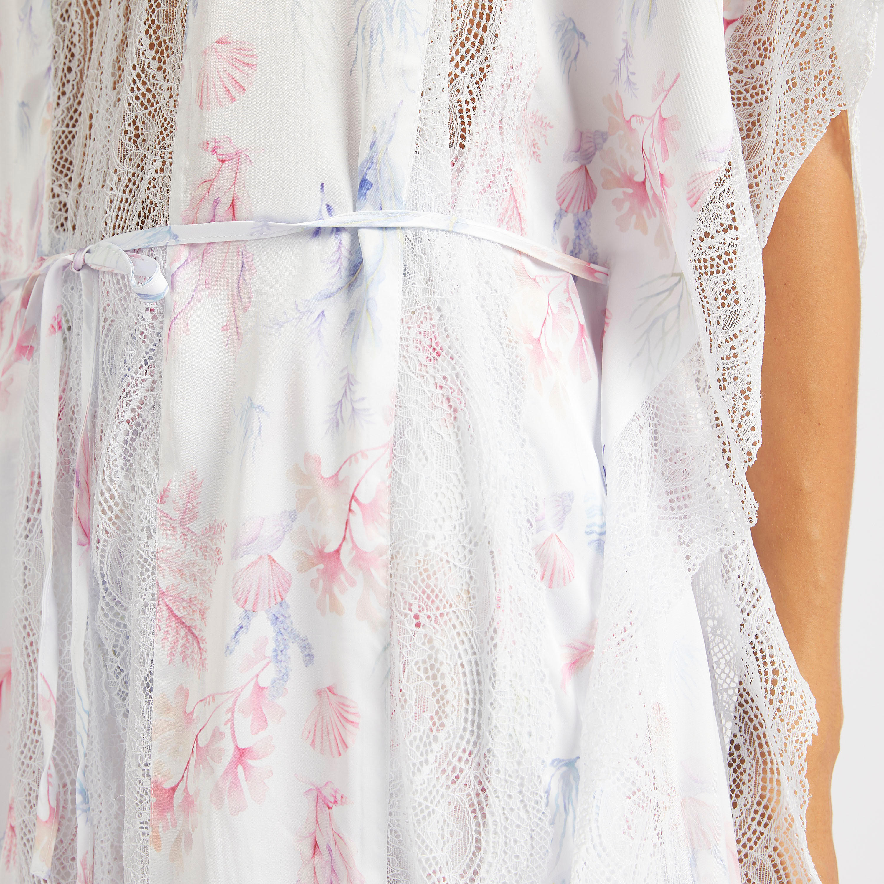 ثوب نوم بطبعات وحزام وتفاصيل دانتيل-women-clothing-nightwear-nighties-image-3
