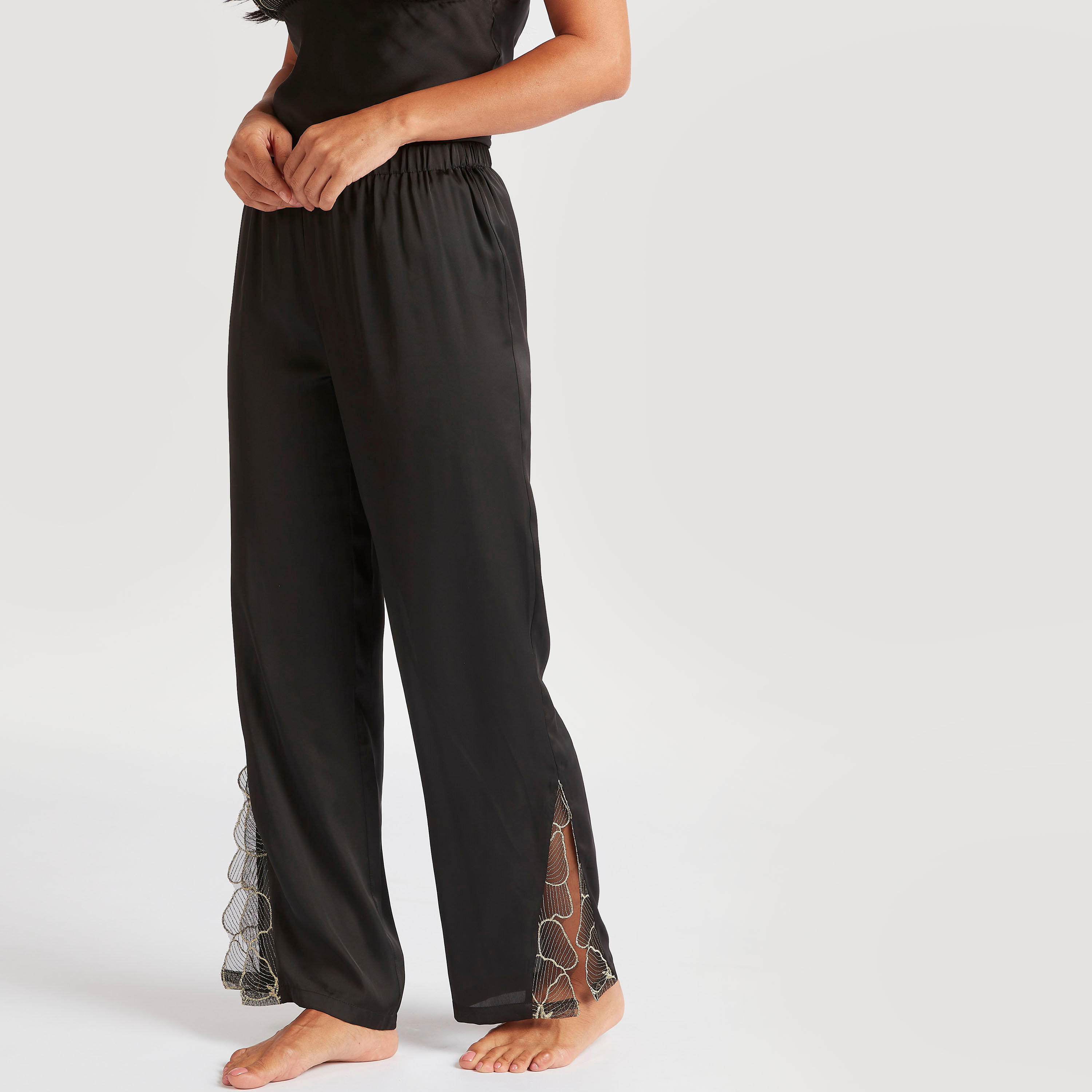 طقم بنطلون بيجاما وبلوزة كامي دانتيل-women-clothing-nightwear-pyjamas-longsets-image-5