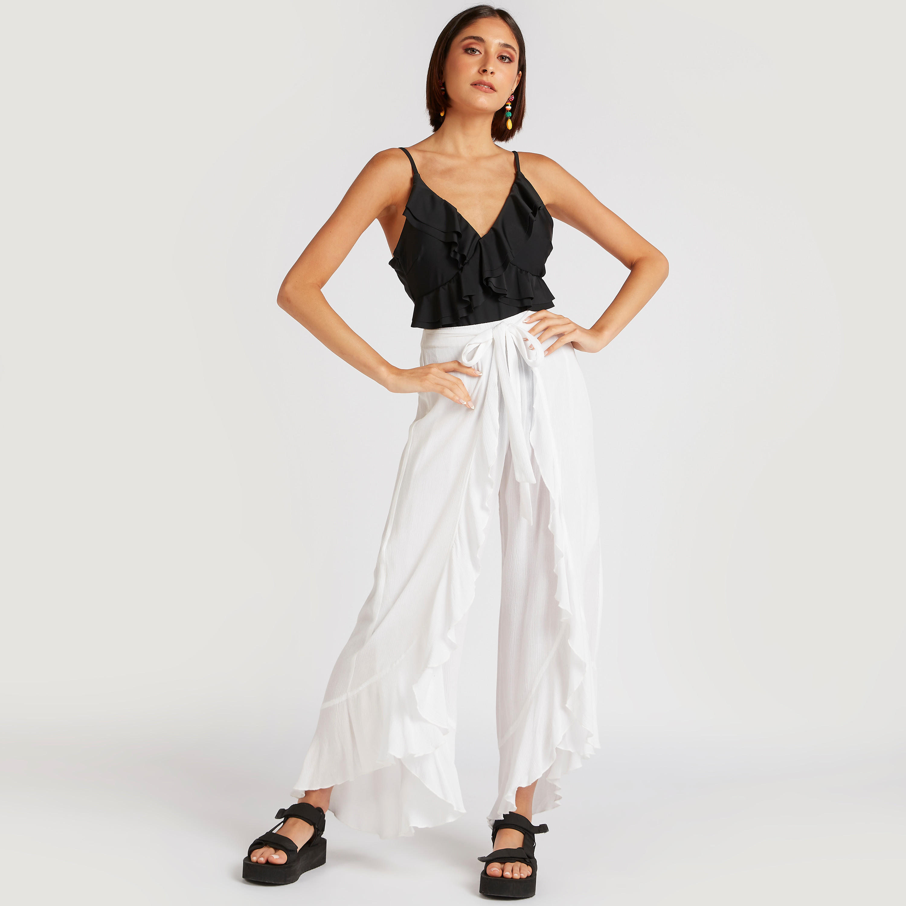 بدلة سباحة سادة بتفاصيل كشكش-women-clothing-swimandbeach-swimsuits-image-4