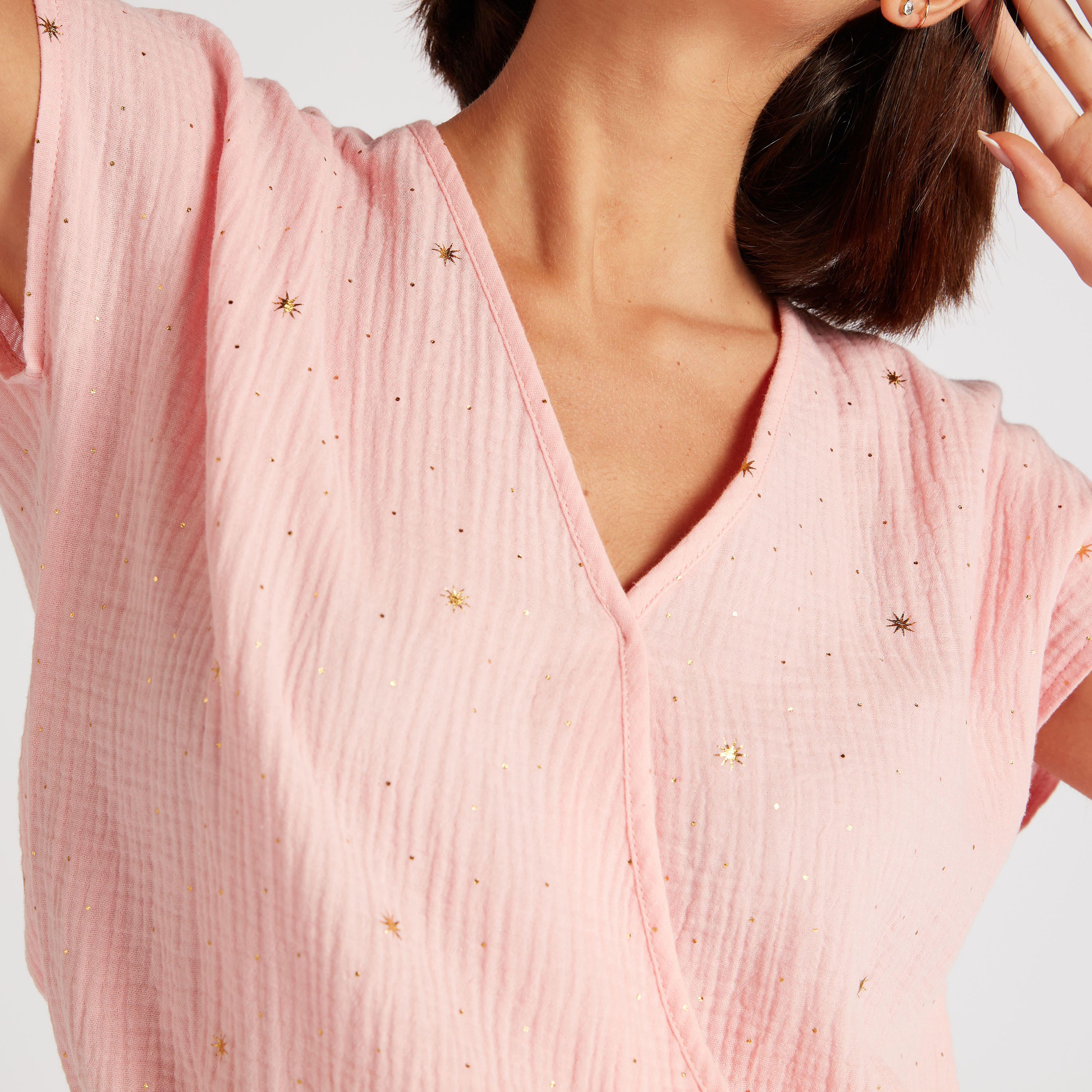 طقم بنطلون بيجاما وقميص بأكمام كاب وطبعات-women-clothing-nightwear-pyjamas-longsets-image-5