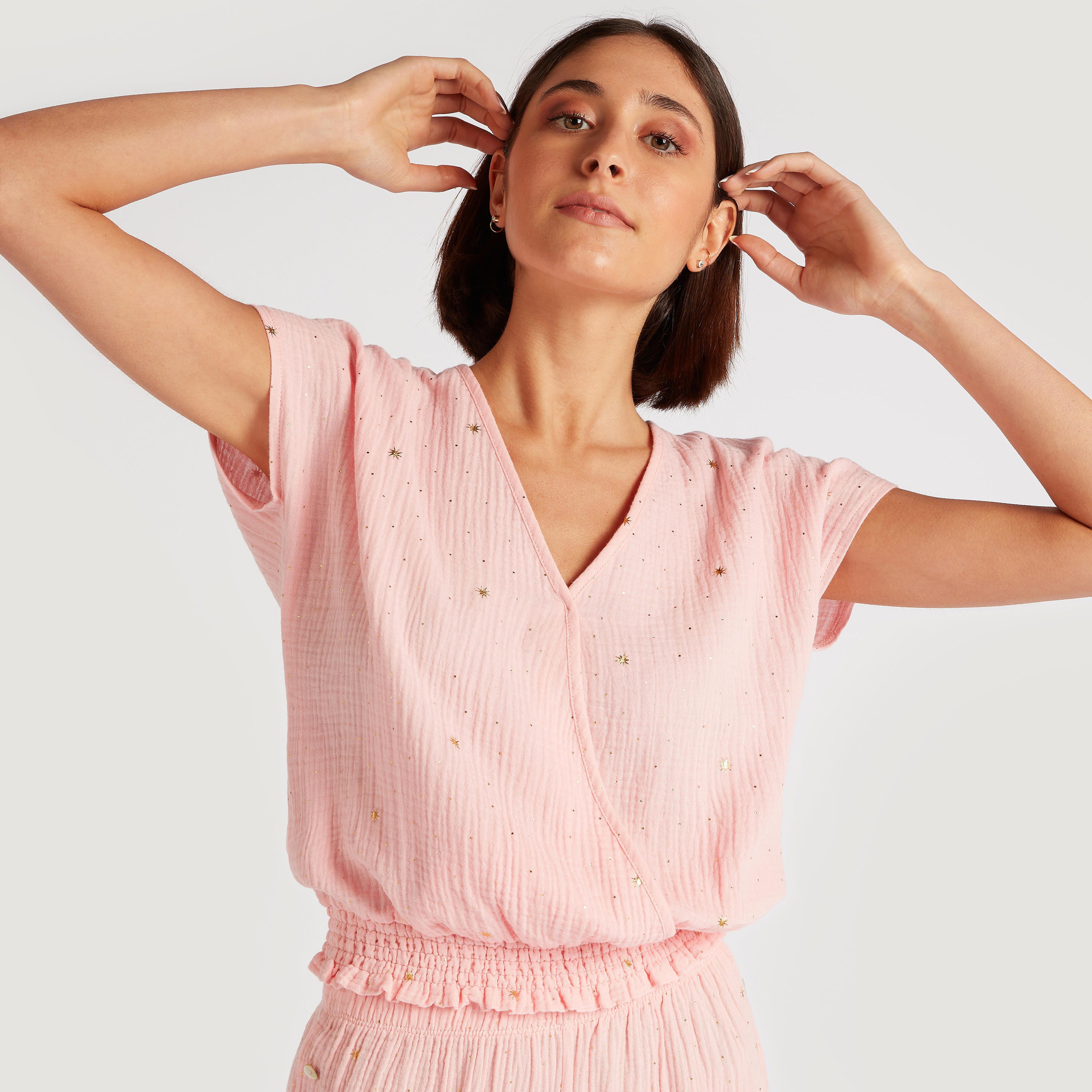 طقم بنطلون بيجاما وقميص بأكمام كاب وطبعات-women-clothing-nightwear-pyjamas-longsets-image-1