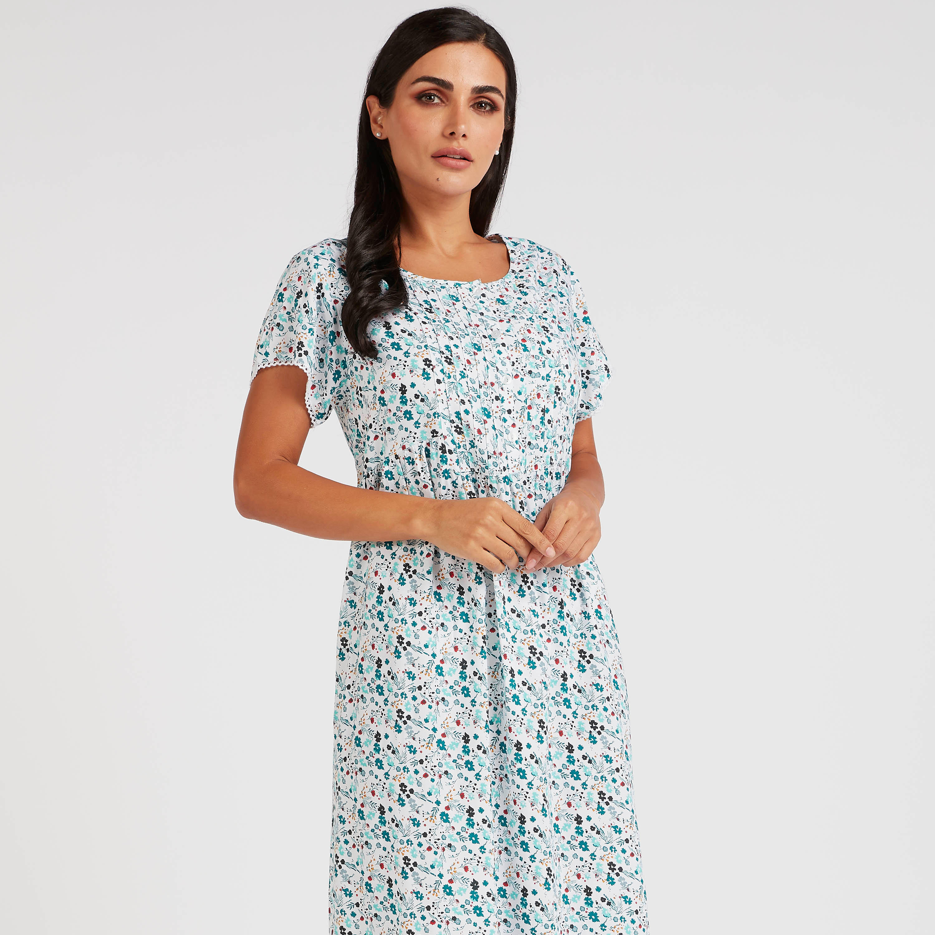 ثوب نوم بياقة مستديرة وأكمام قصيرة وطبعات زهرية-women-clothing-nightwear-nighties-image-2