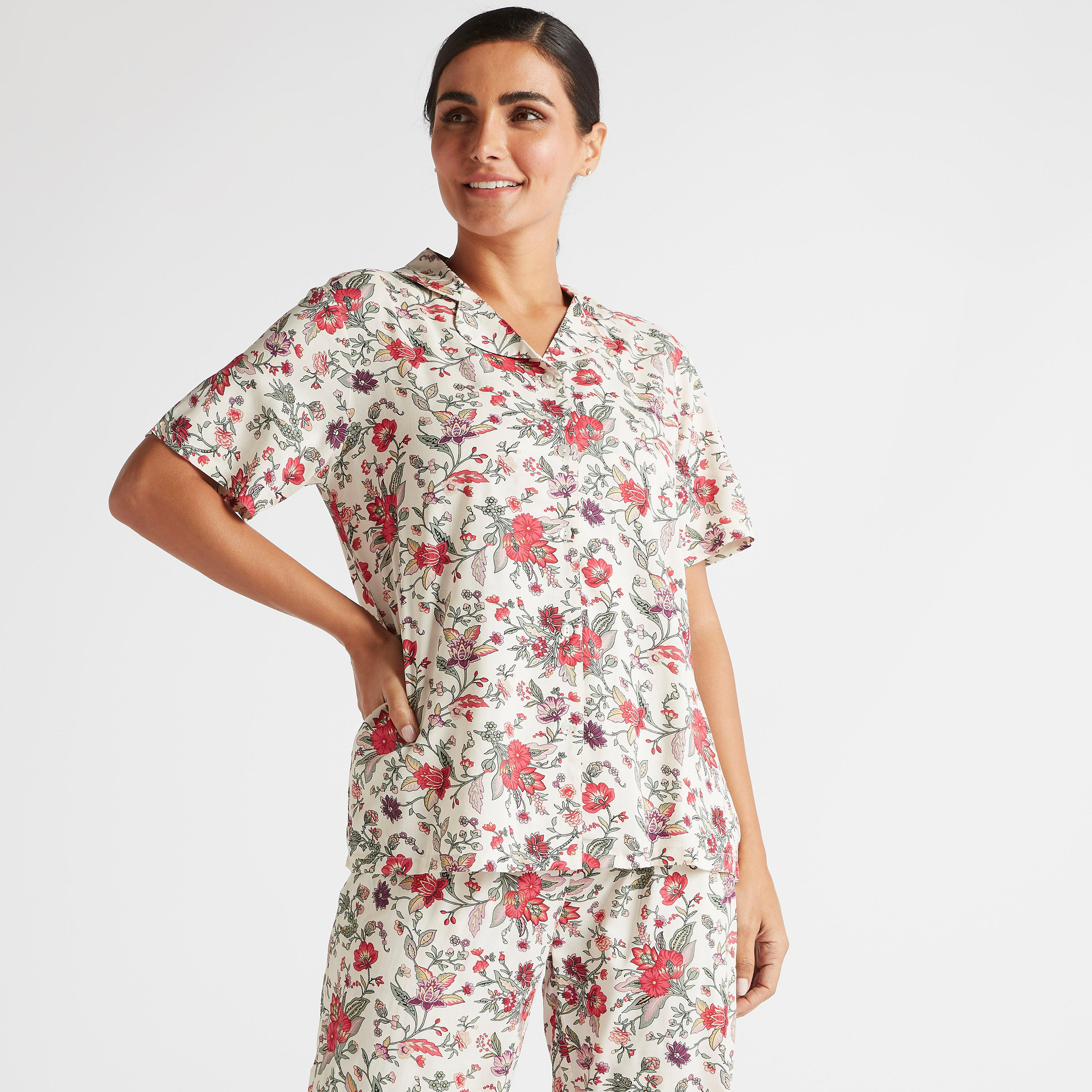 طقم بنطلون بيجاما وقميص بأكمام قصيرة وطبعات أزهار-women-clothing-nightwear-pyjamas-longsets-image-5