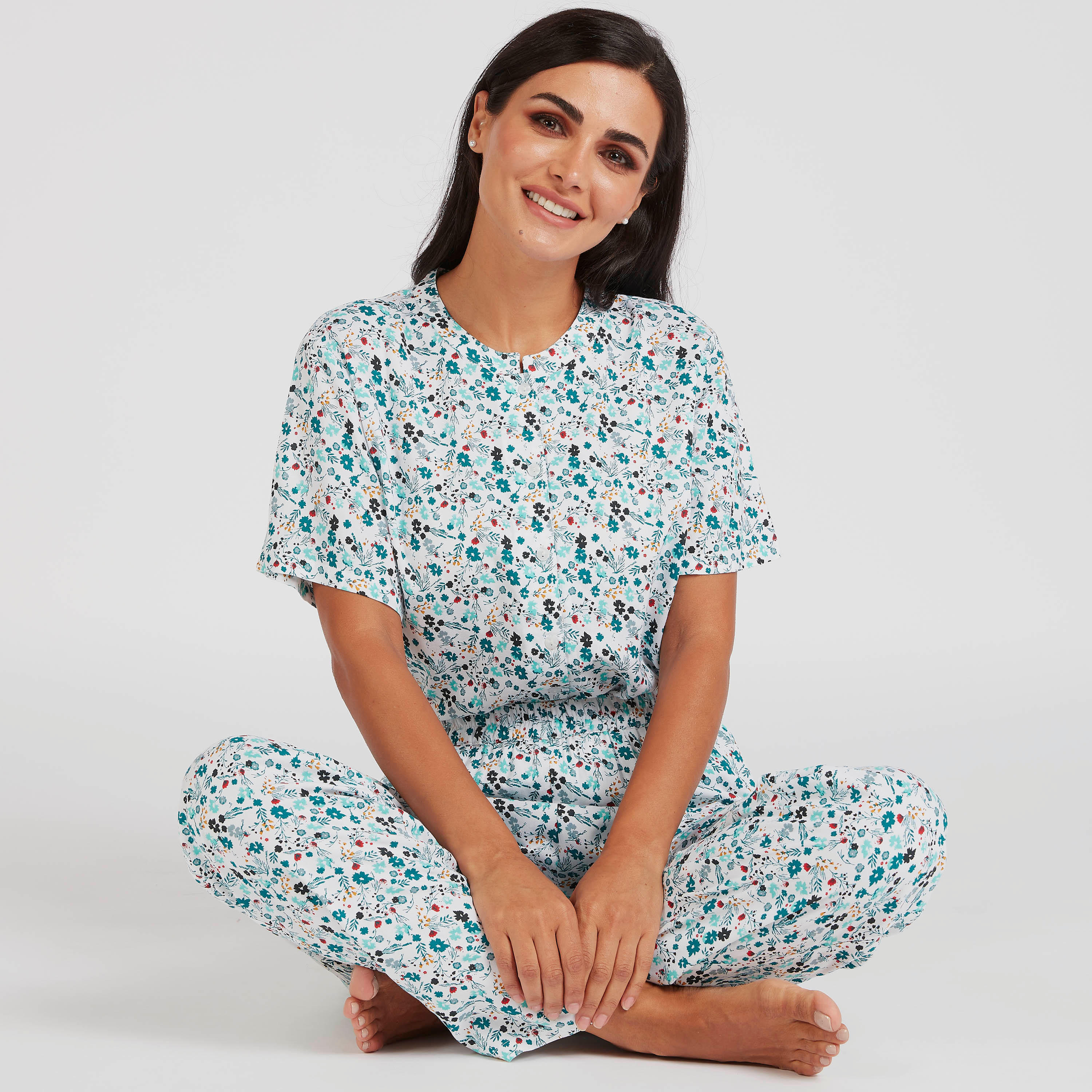 طقم بنطلون بيجاما وقميص بياقة مستديرة وطبعات زهرية-women-clothing-nightwear-pyjamas-longsets-image-2