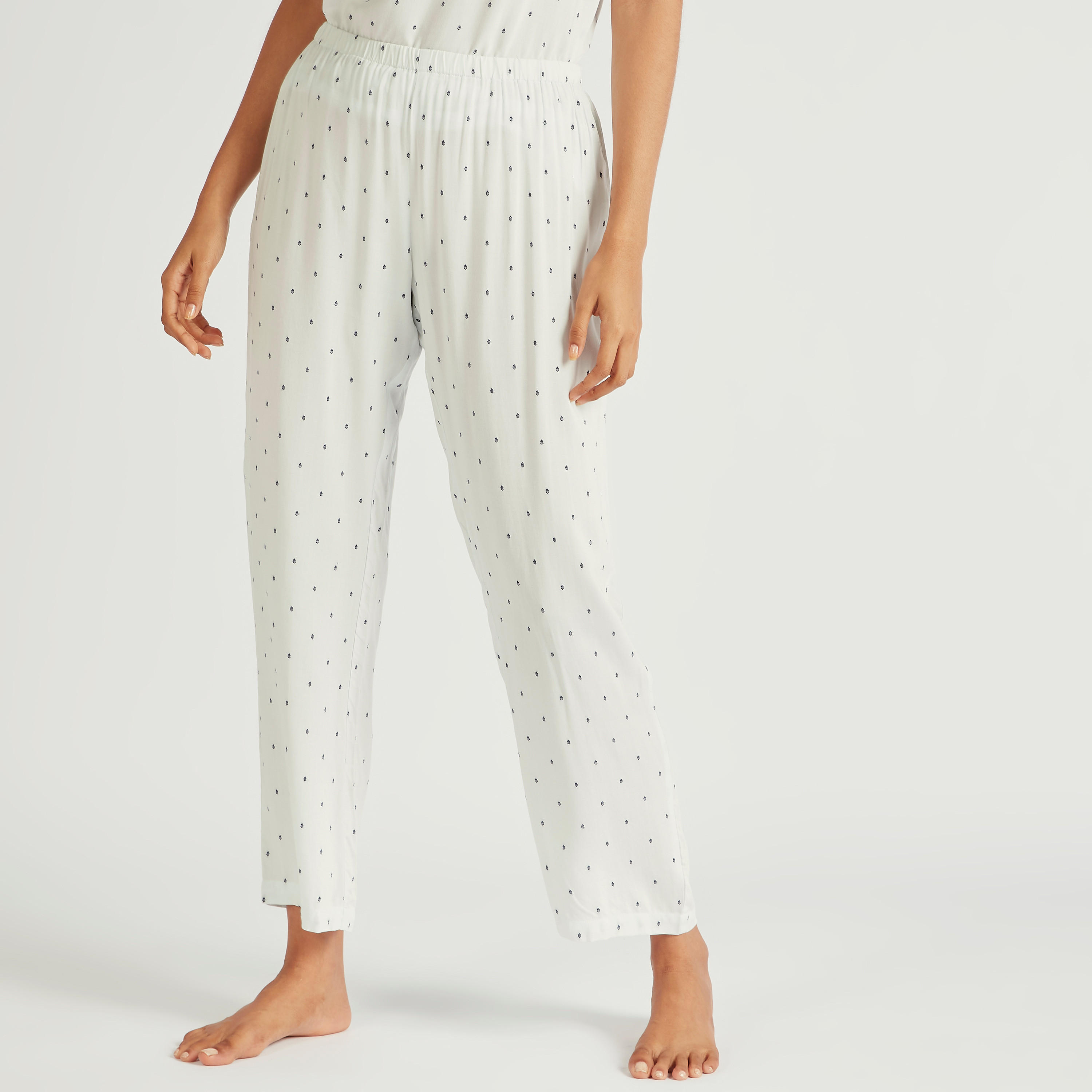 All-Over Print T-shirt and Pyjama Set-women-clothing-nightwear-pyjamas-longsets-image-5
