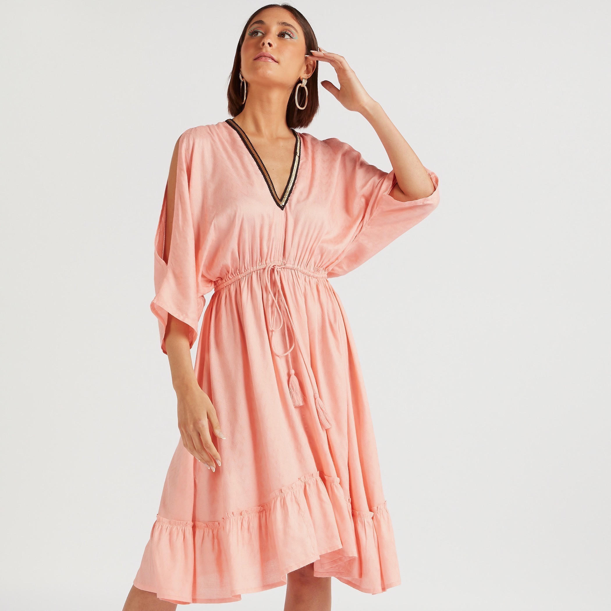 فستان مزيّن بياقة V وأكمام 3/4 ورباط-women-clothing-swimandbeach-beachwear-image-1