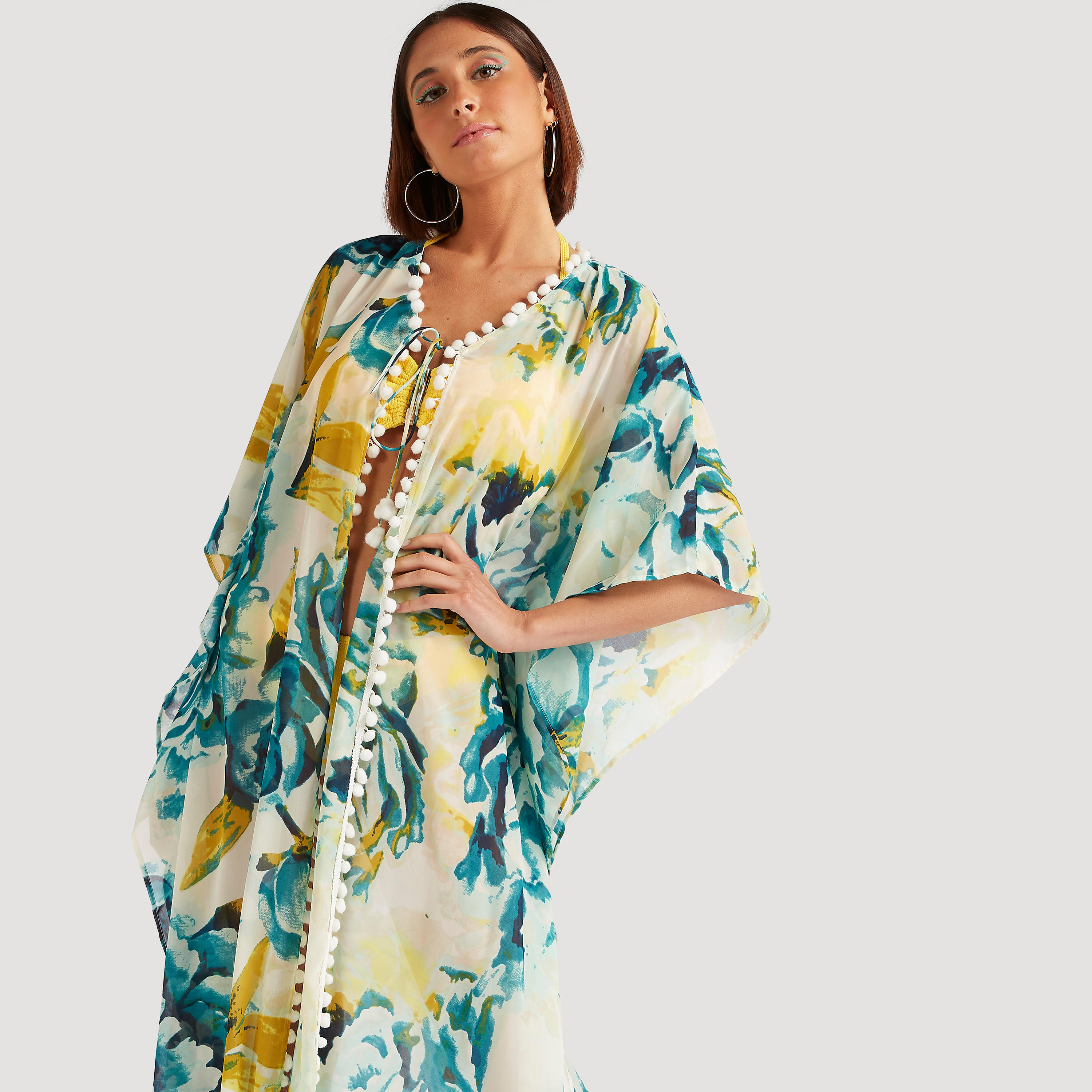 غطاء بربطات عنق وتفاصيل بوم بوم وطبعات-women-clothing-swimandbeach-beachwear-image-6