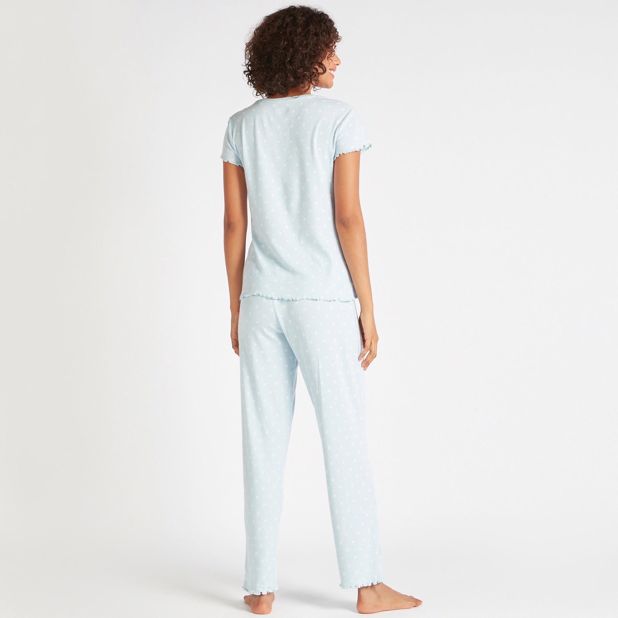 طقم بيجاما من شورت وتيشيرت بطبعات غارفيلد-women-clothing-nightwear-pyjamas-longsets-image-3