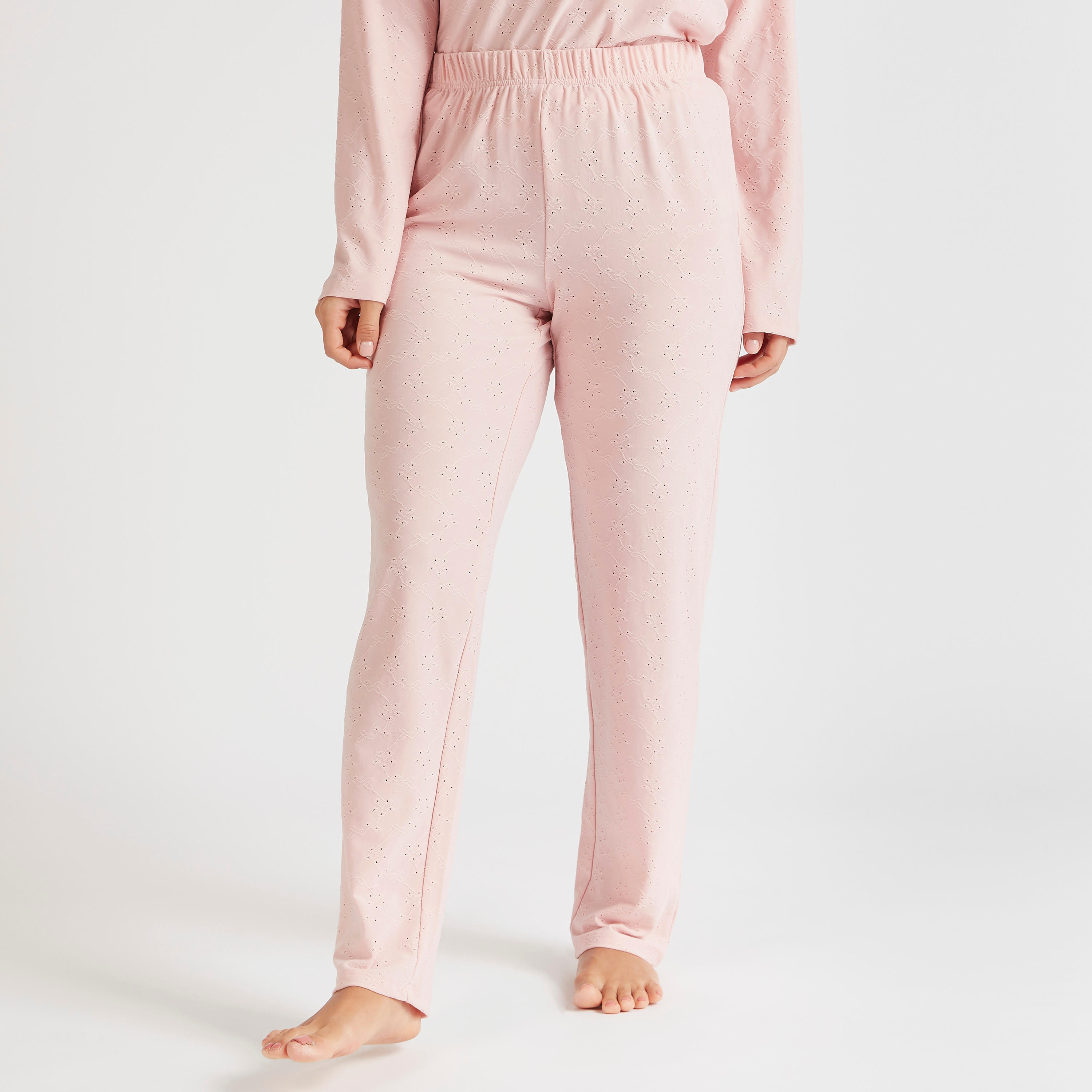 طقم من بنطلون بيجاما طويل بأربطة وقميص نوم مطرّز-women-clothing-nightwear-pyjamas-longsets-image-5