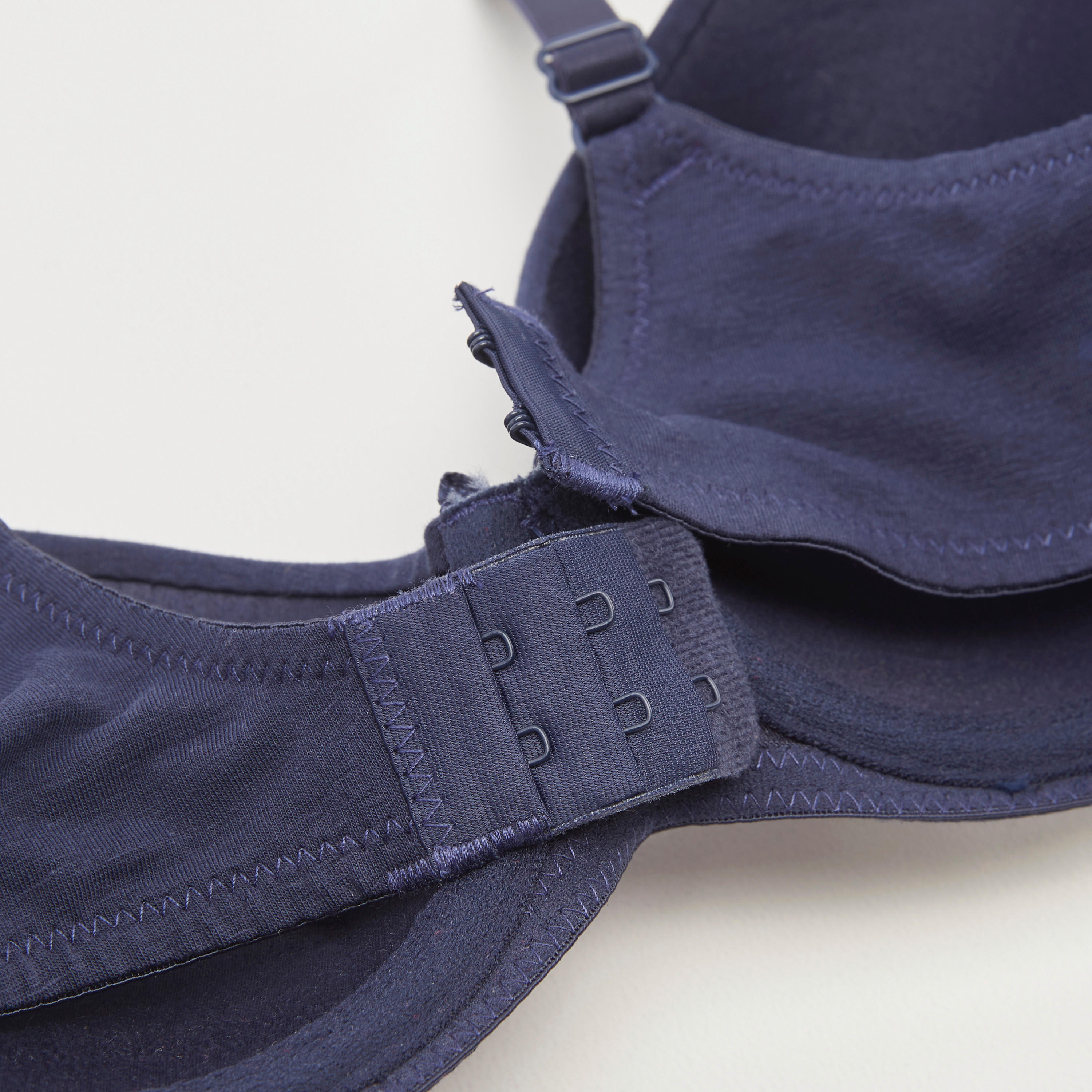 Solid Light Padded T-shirt Bra with Hook and Eye Closure-women-clothing-lingerie-bras-image-4