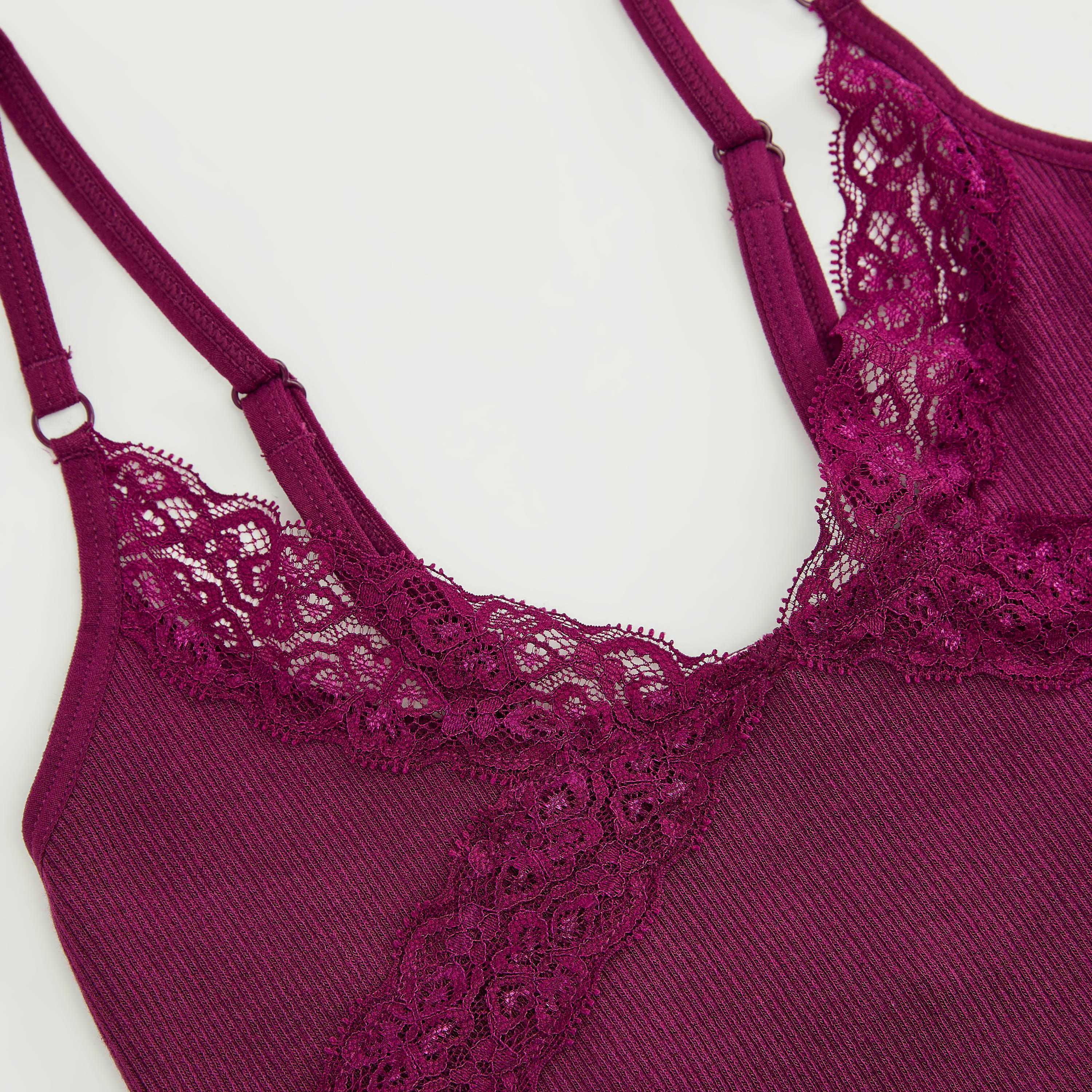 صدرية بدون خياطة غير مبطنة بارزة الملمس بتفاصيل دانتيل-women-clothing-lingerie-bras-image-2