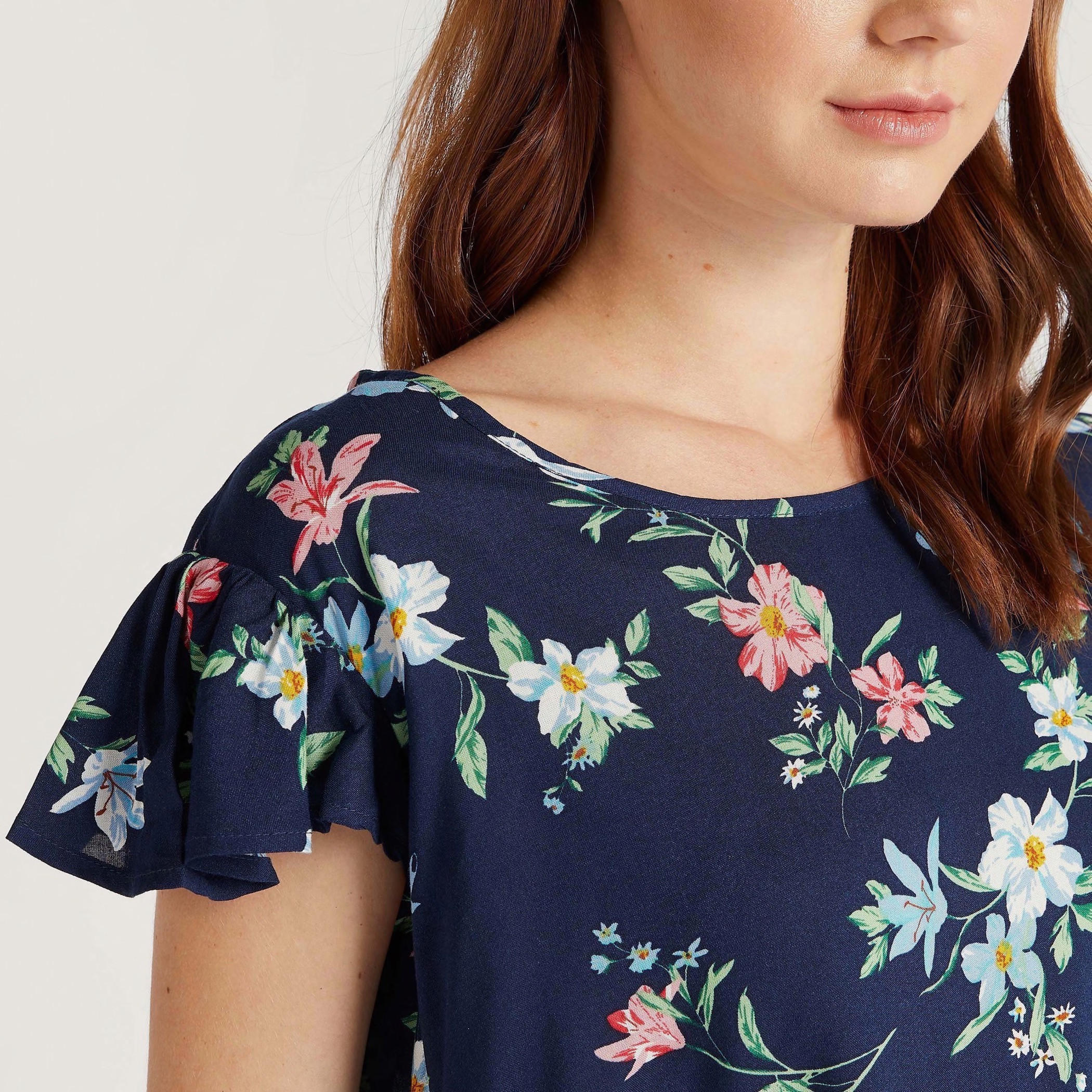 قميص نوم بياقة مستديرة وأكمام كشكش - طقم من قطعتين-women-clothing-nightwear-nighties-image-4