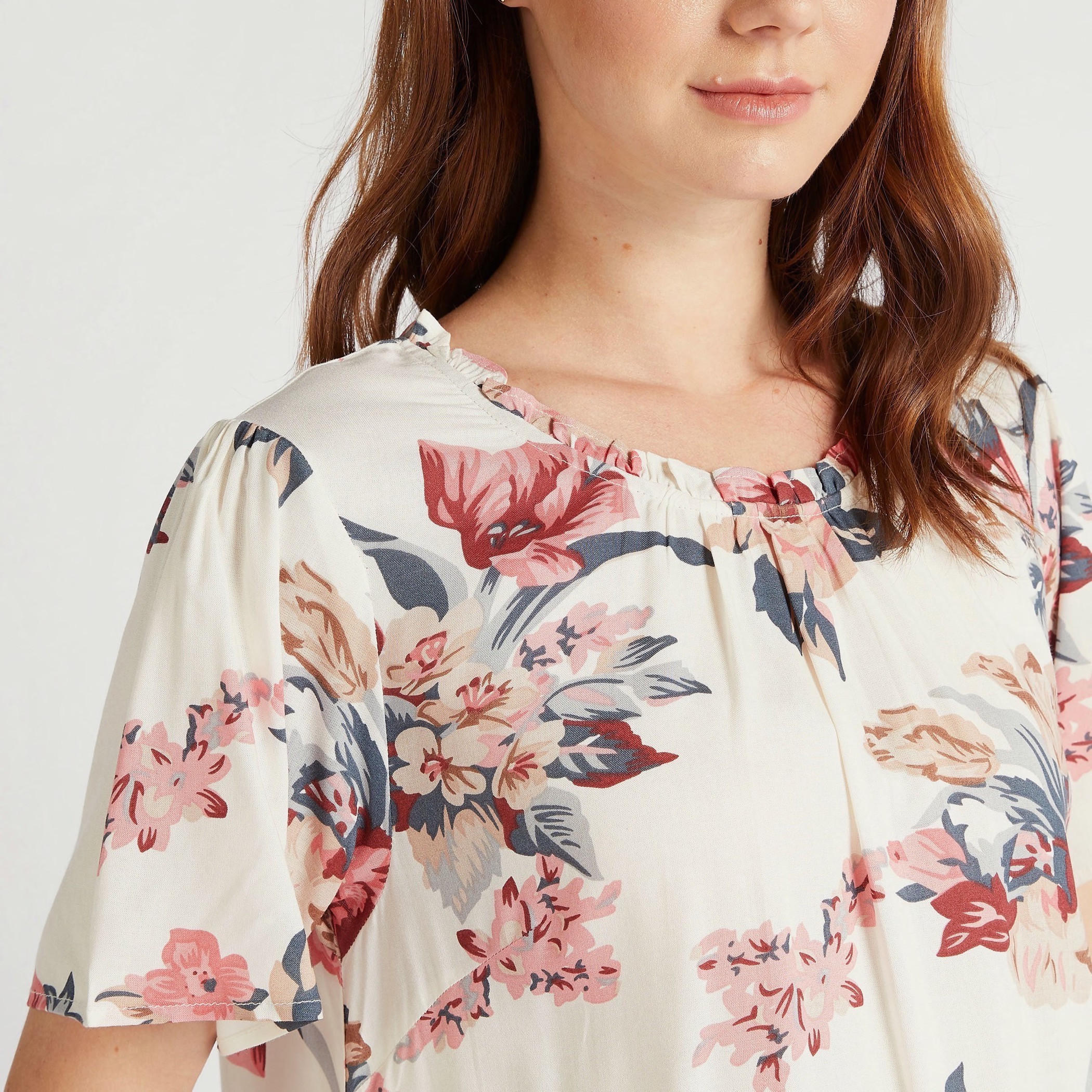قميص نوم بياقة مستديرة وأكمام قصيرة وطبعات - طقم من قطعتين-women-clothing-nightwear-nighties-image-3
