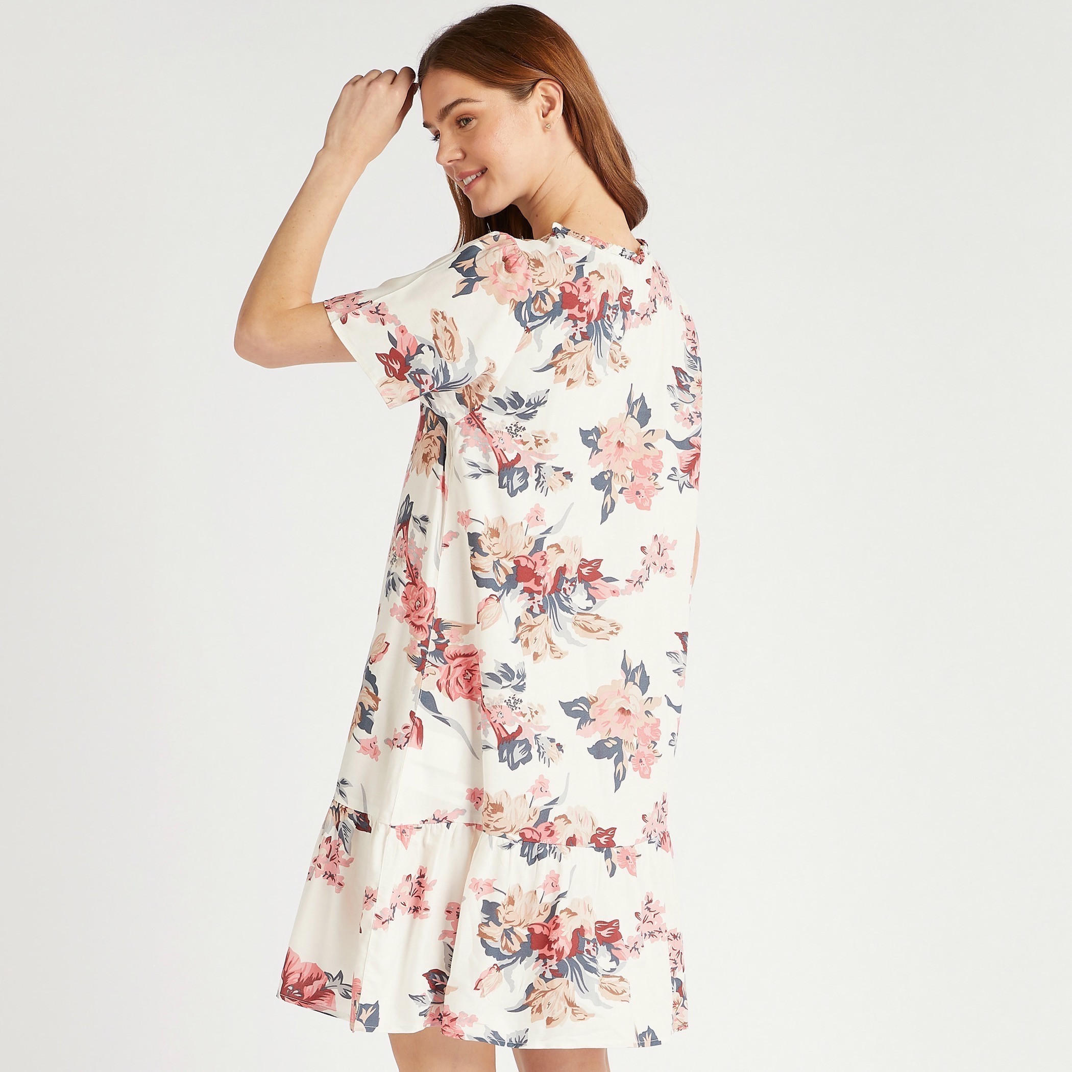 قميص نوم بياقة مستديرة وأكمام قصيرة وطبعات - طقم من قطعتين-women-clothing-nightwear-nighties-image-5