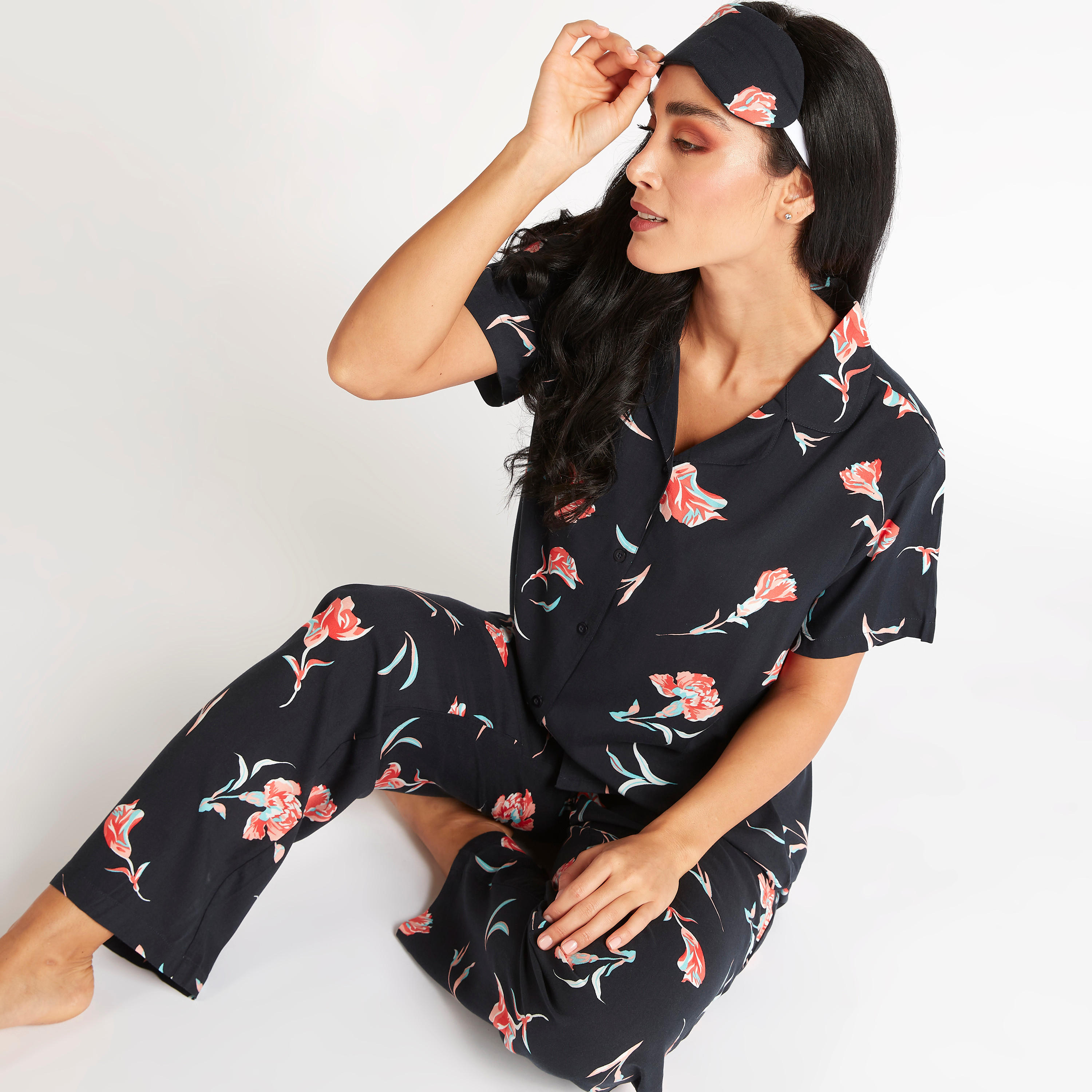 طقم بنطلون بيجاما طويل وقميص بطبعات أزهار وياقة عادية-women-clothing-nightwear-pyjamas-longsets-image-6