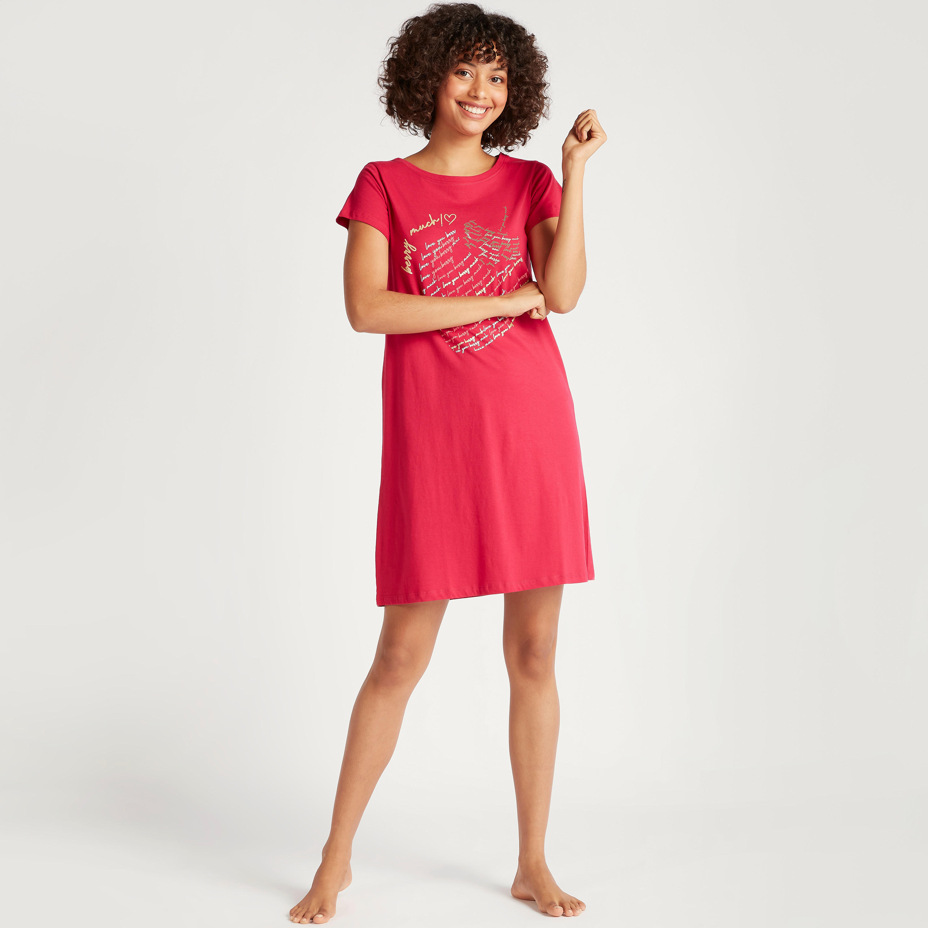 قميص نوم بياقة ضيّقة وأكمام كاب بطبعات- طقم من قطعتين-women-clothing-nightwear-nighties-image-5