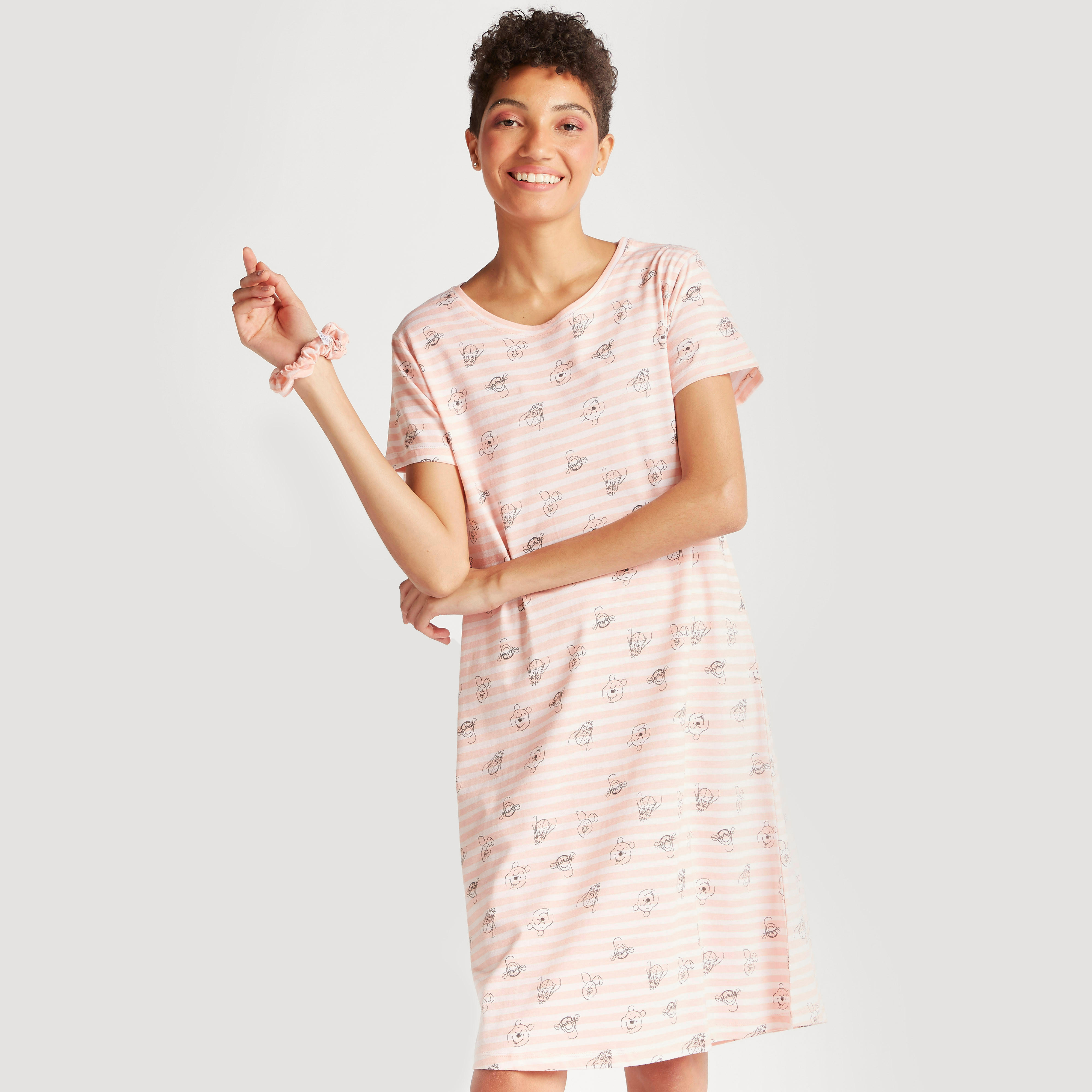 قميص نوم بأكمام قصيرة وياقة مستديرة - طقم من قطعتين-women-clothing-nightwear-nighties-image-2