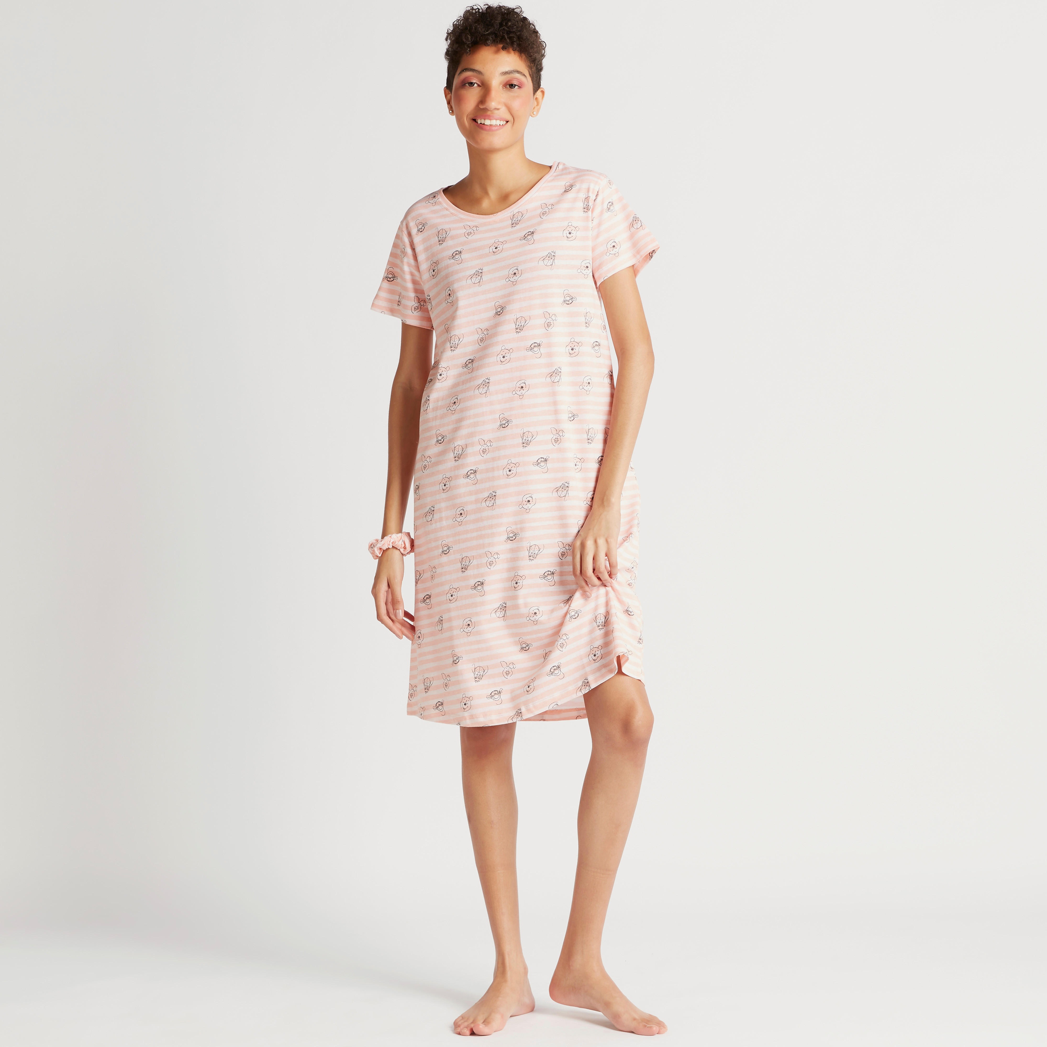 قميص نوم بأكمام قصيرة وياقة مستديرة - طقم من قطعتين-women-clothing-nightwear-nighties-image-3