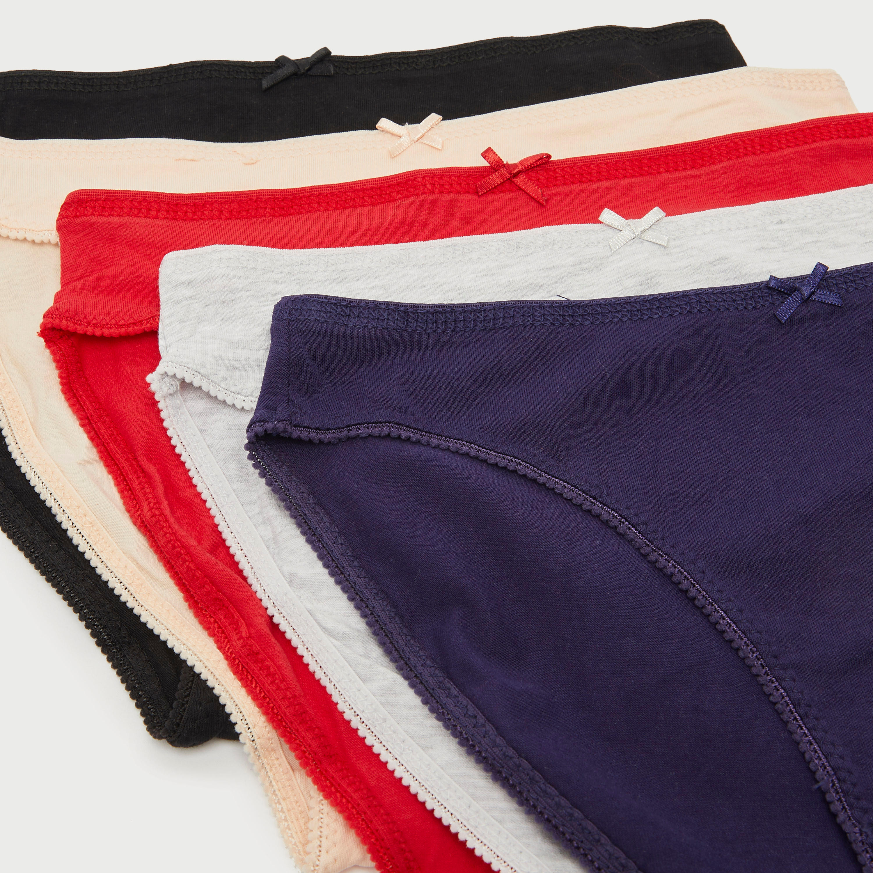 سراويل داخليّة سادة بتفاصيل فيونكة - طقم من 5 قطع-women-clothing-lingerie-panties-image-2