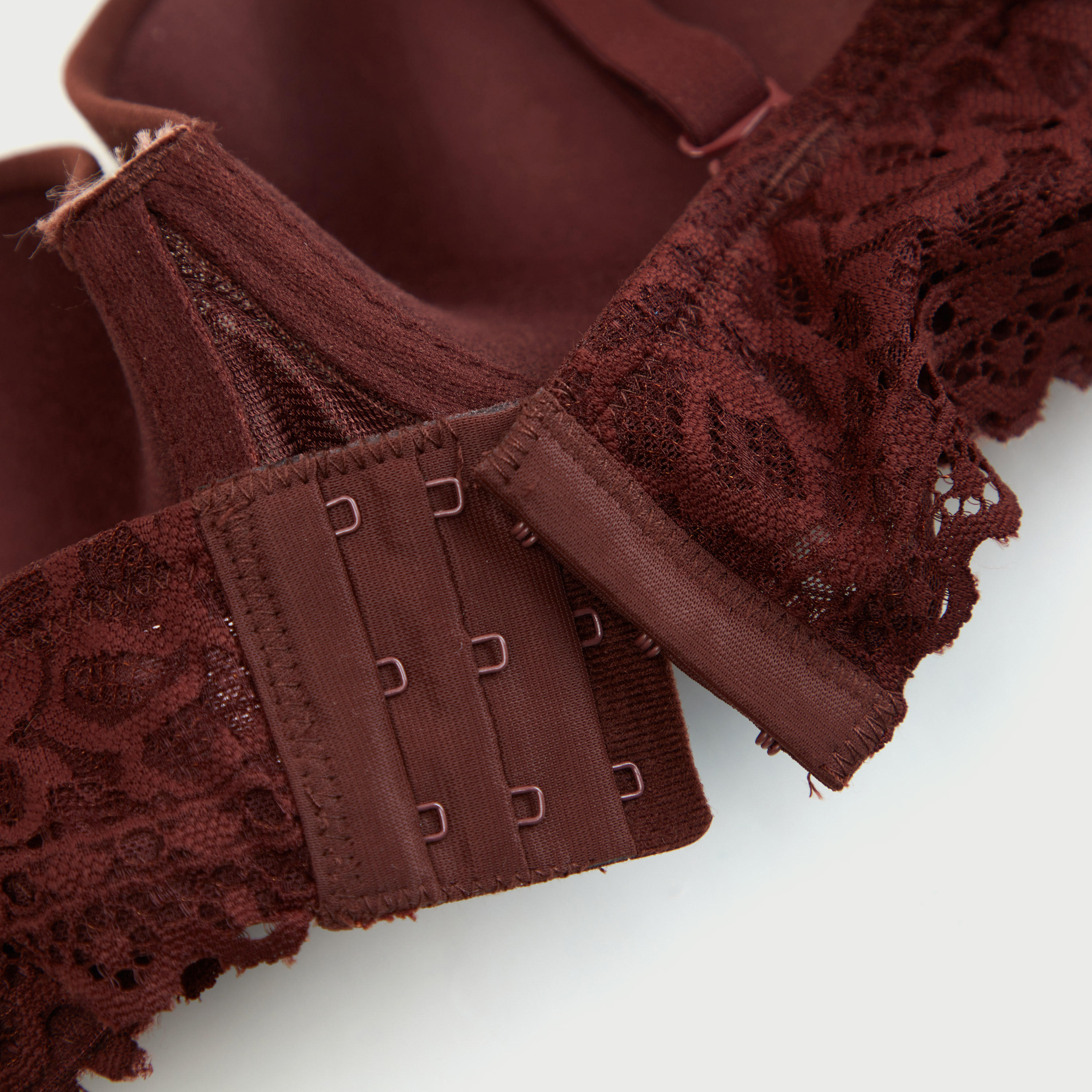 صدريّة بالكونيت مبطنة دانتيل وحمالات قابلة للتعديل - طقم من قطعتين-women-clothing-lingerie-bras-image-4