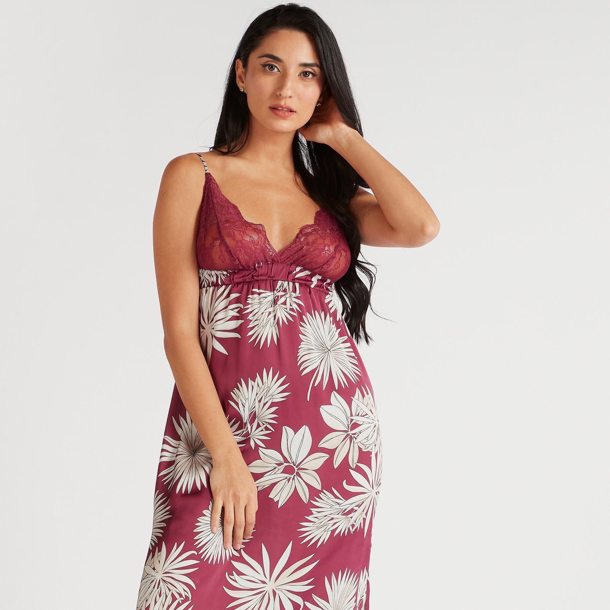 ثوب نوم بطبعات وتفاصيل دانتيل-women-clothing-nightwear-nighties-image-2