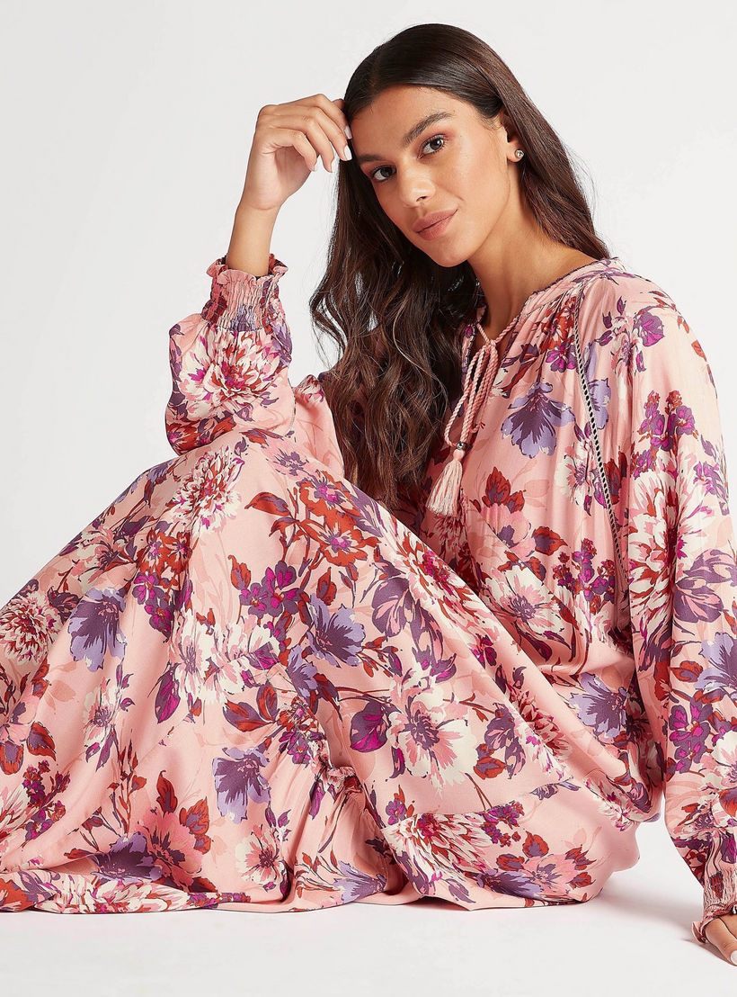 ثوب نوم بطبعات أزهار وياقة ماندارين وياقة بأربطة-women-clothing-nightwear-nighties-image-1