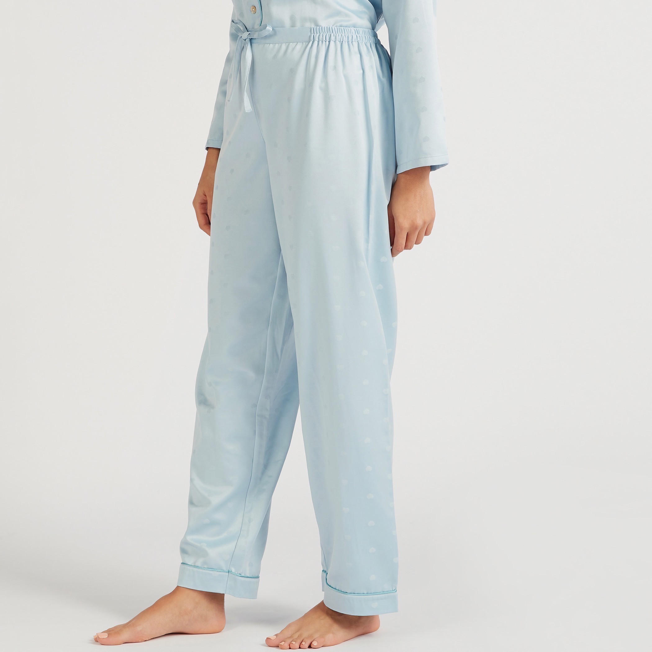 طقم بنطلون بيجاما وقميص بحزام وطبعات قلب-women-clothing-nightwear-pyjamas-longsets-image-7