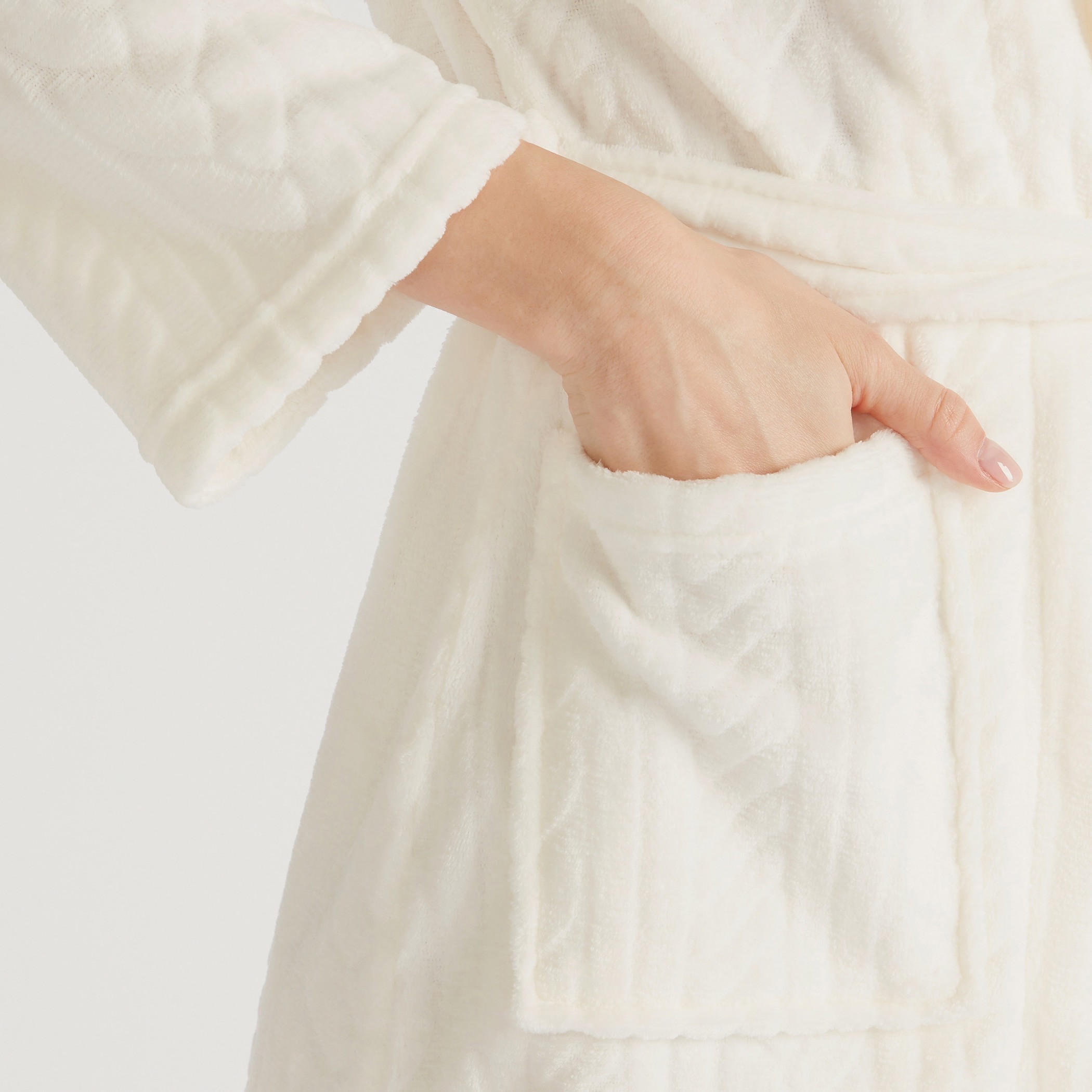 روب نوم بارز الملمس بأكمام 3/4 وحزام-women-clothing-nightwear-robes-image-5