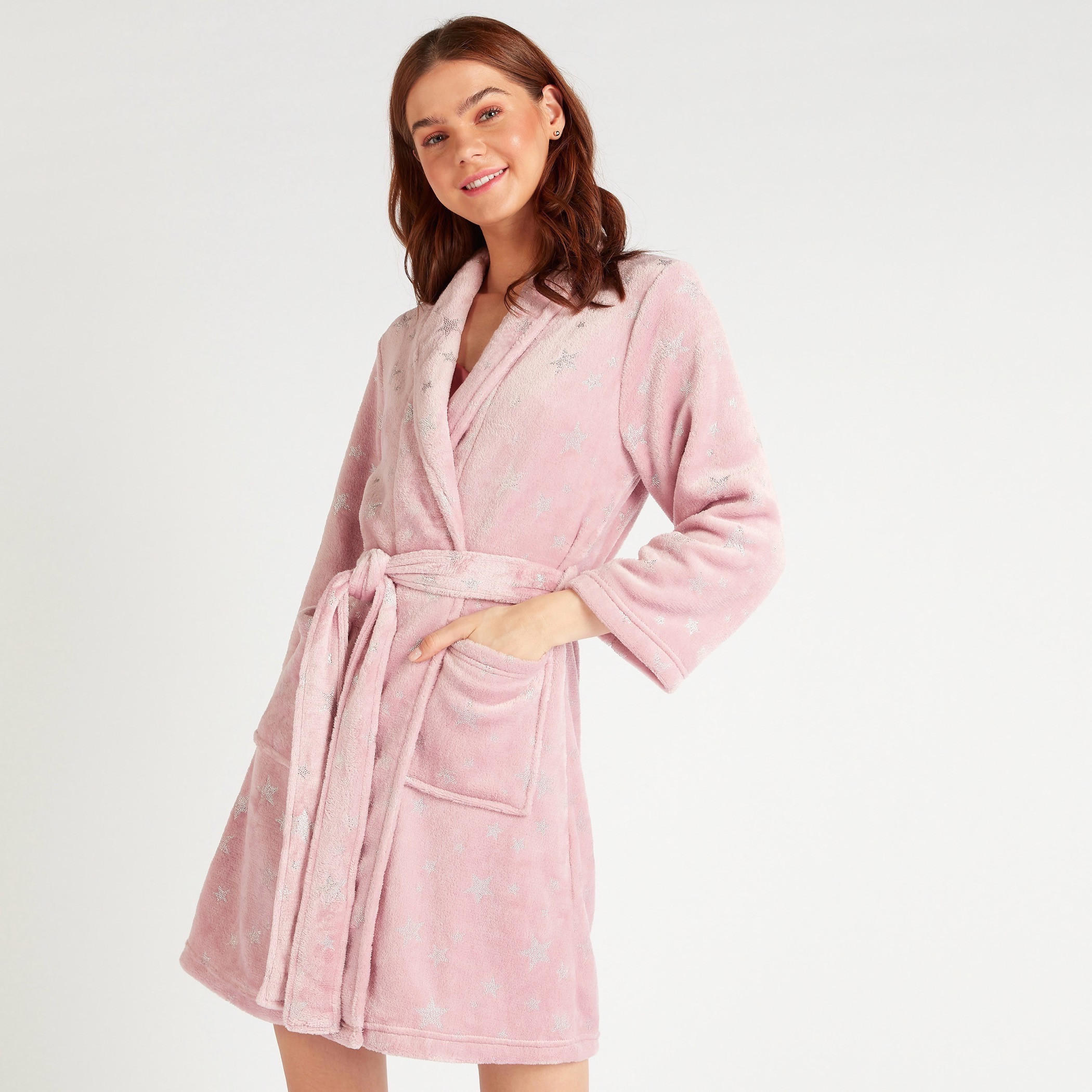 روب ليلي بطبعات نجوم مع حزام وجيوب-women-clothing-nightwear-robes-image-6