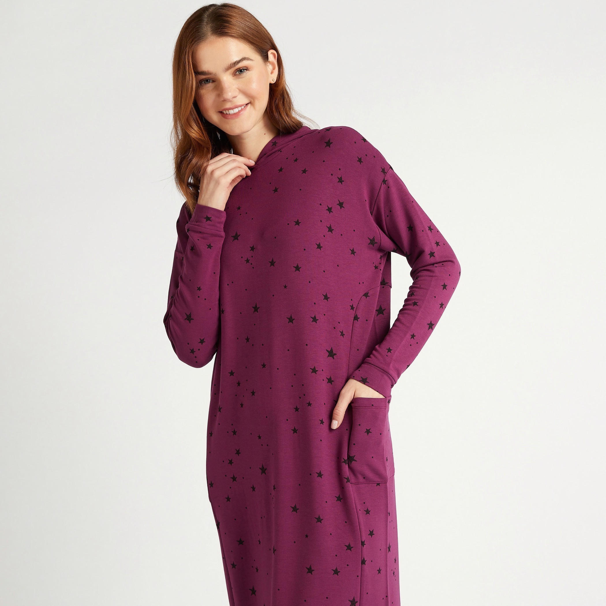 قميص نوم بطبعات وقبّعة وأكمام طويلة-women-clothing-nightwear-nighties-image-2